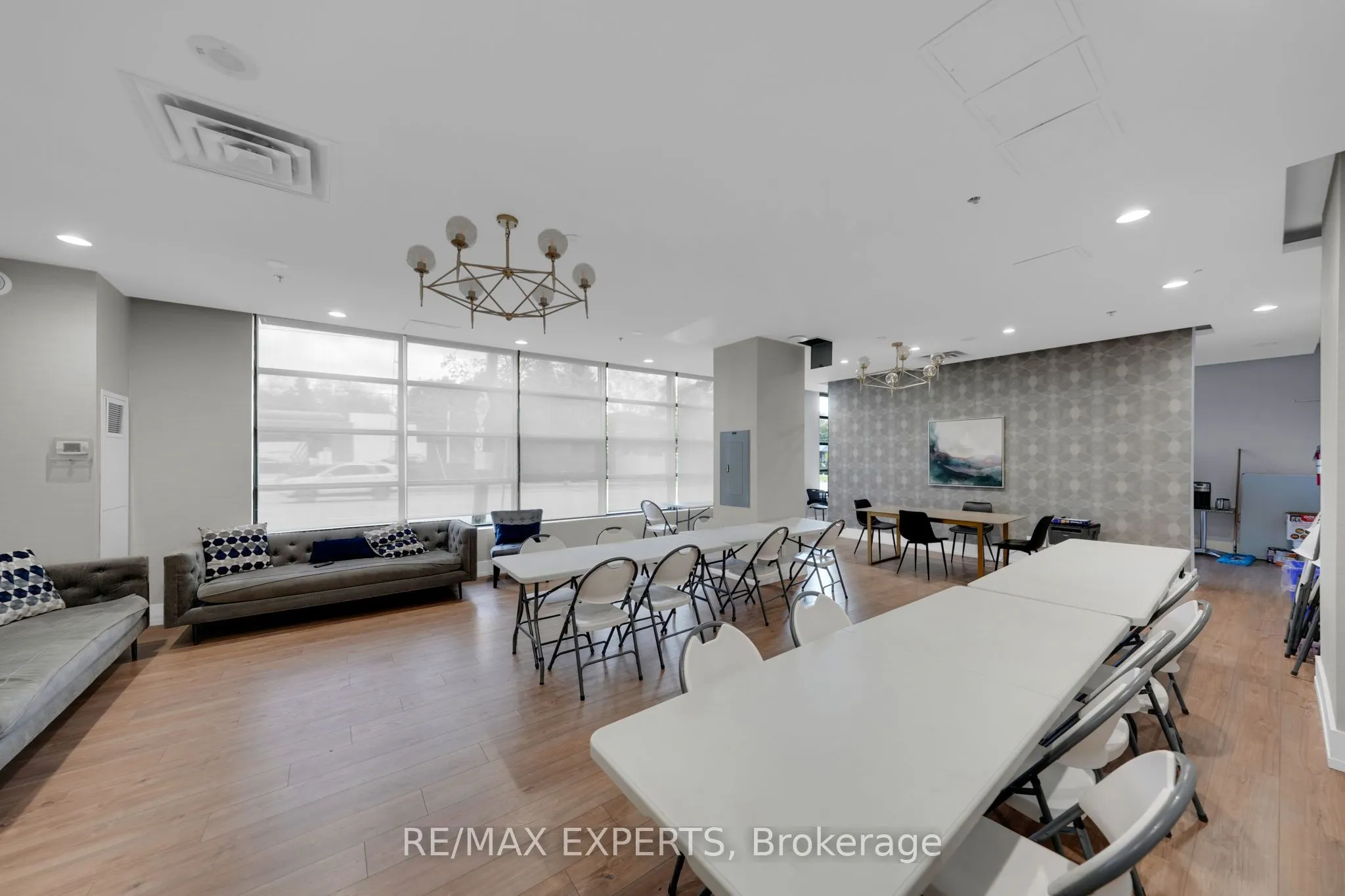 7730 Kipling Avenue, #205