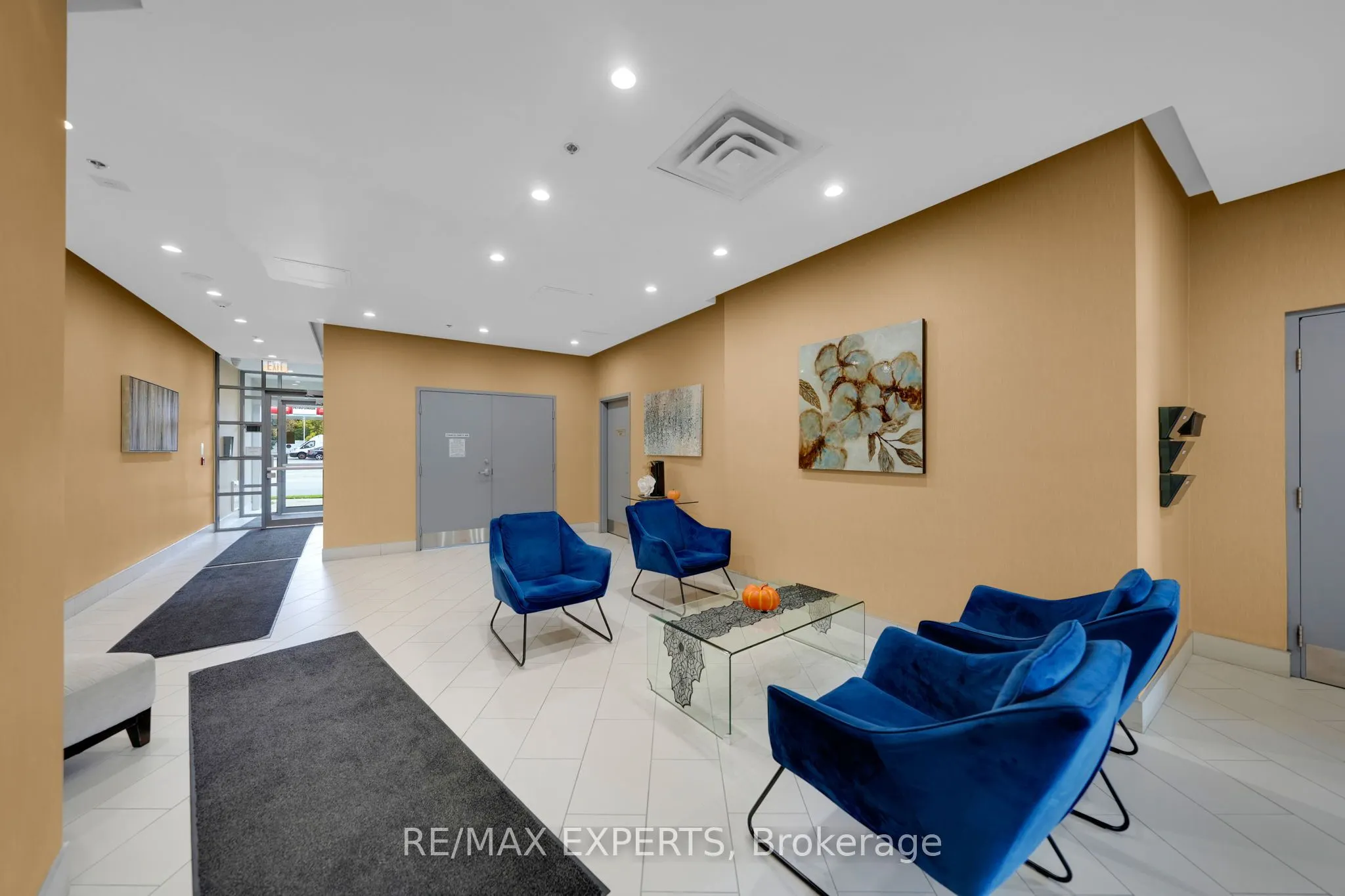 7730 Kipling Avenue, #205