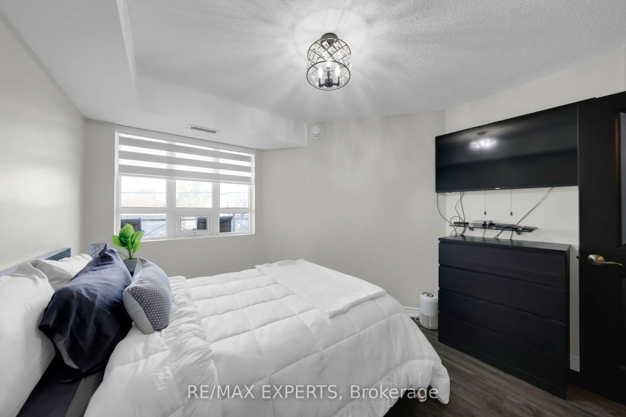 7730 Kipling Avenue, #205