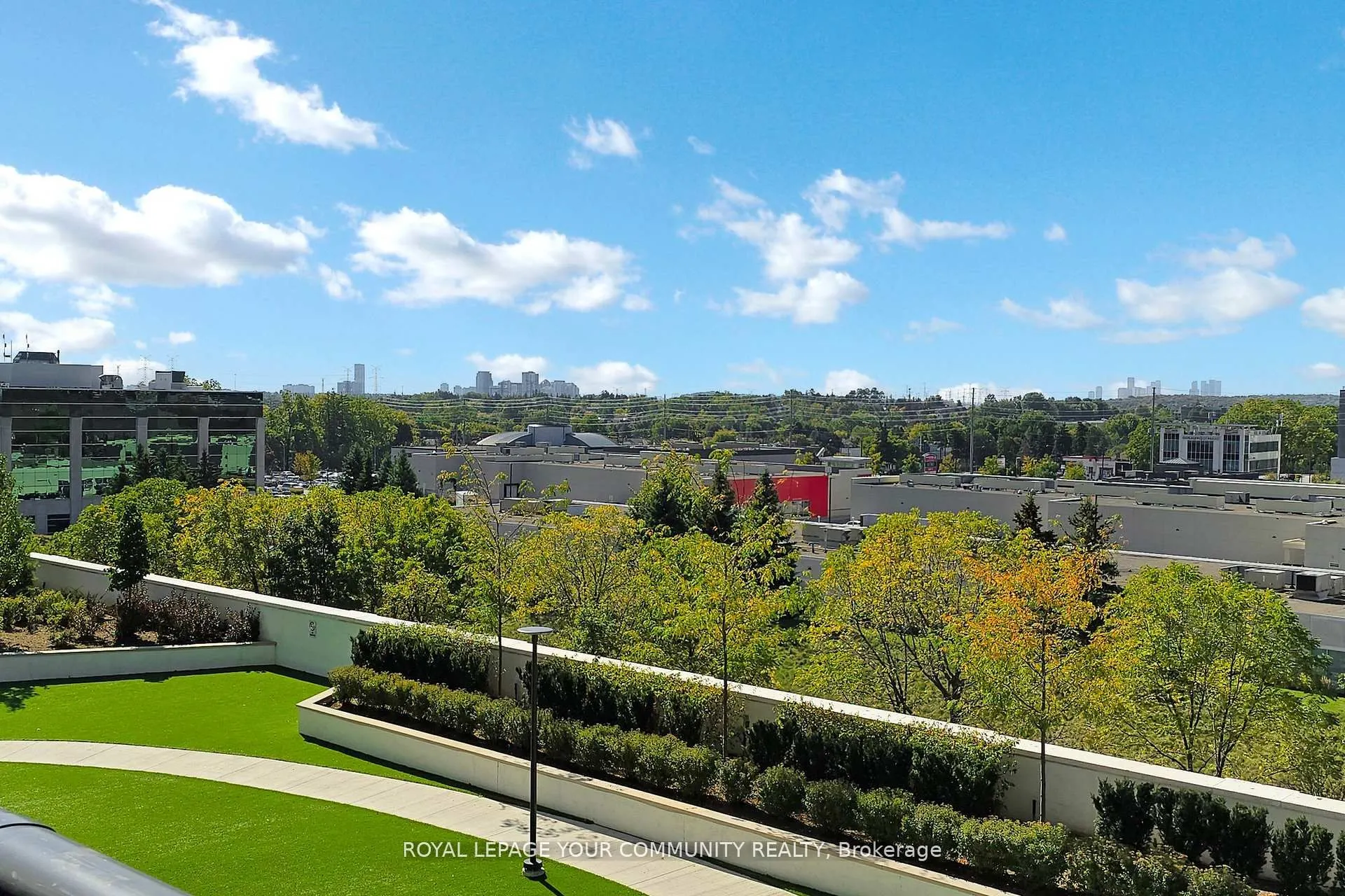 95 Oneida Crescent, #503