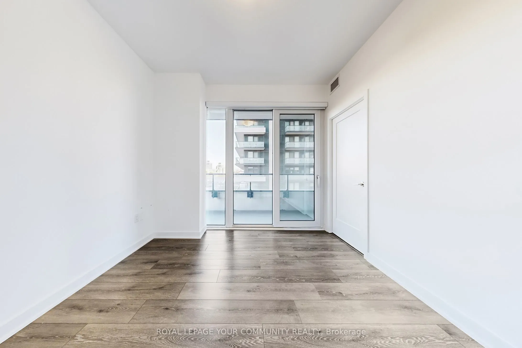 95 Oneida Crescent, #503