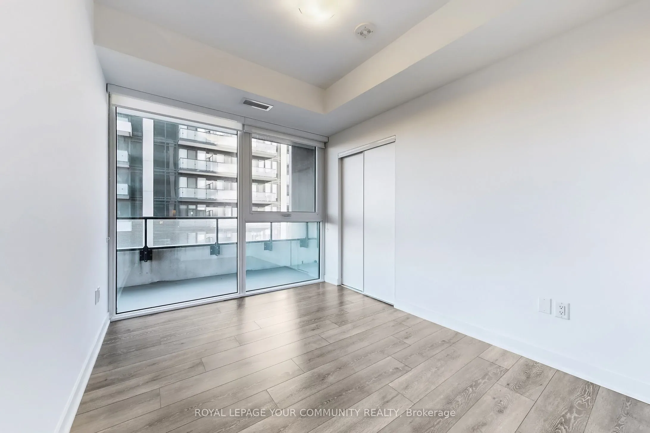 95 Oneida Crescent, #503