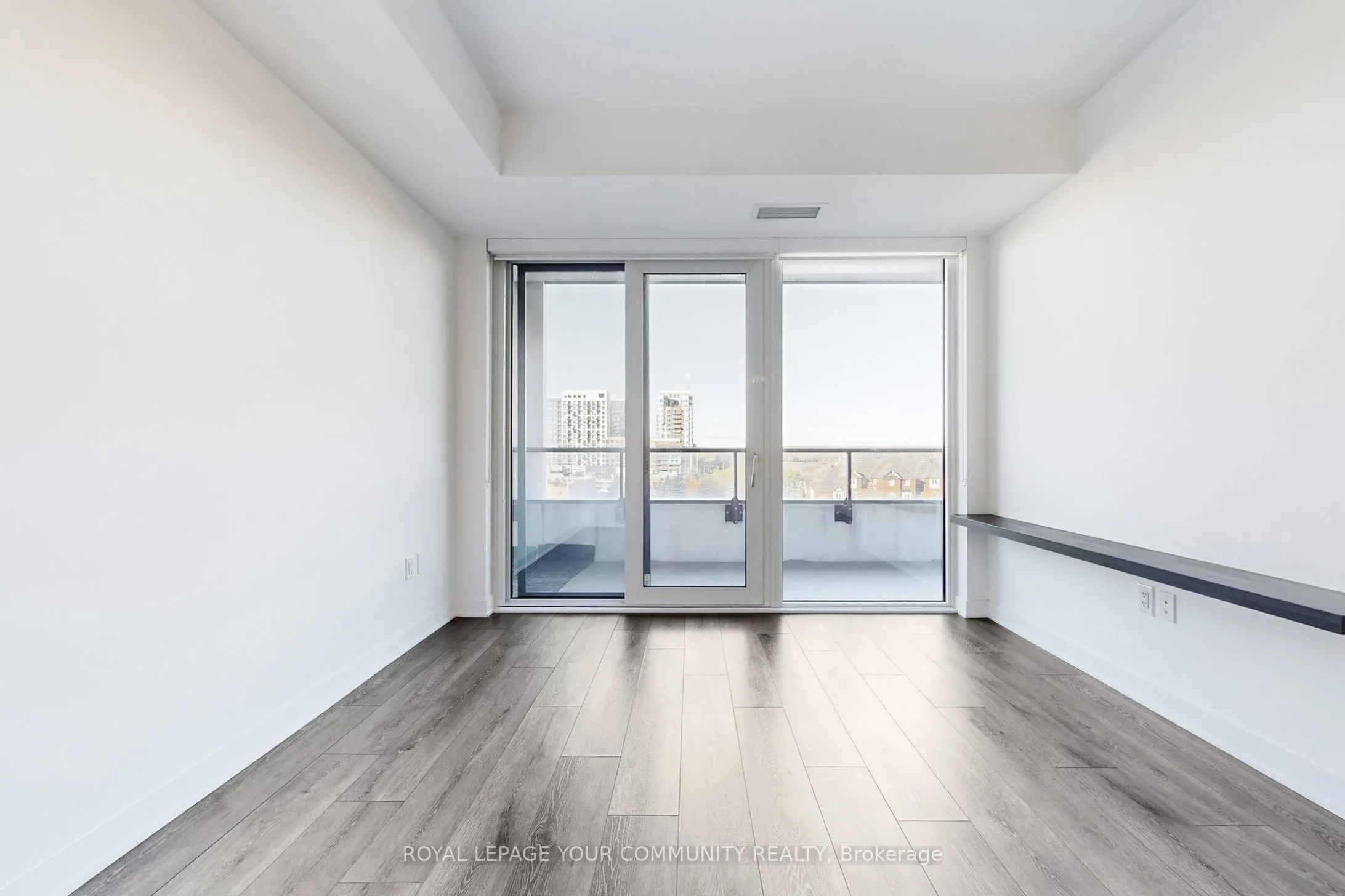 95 Oneida Crescent, #503