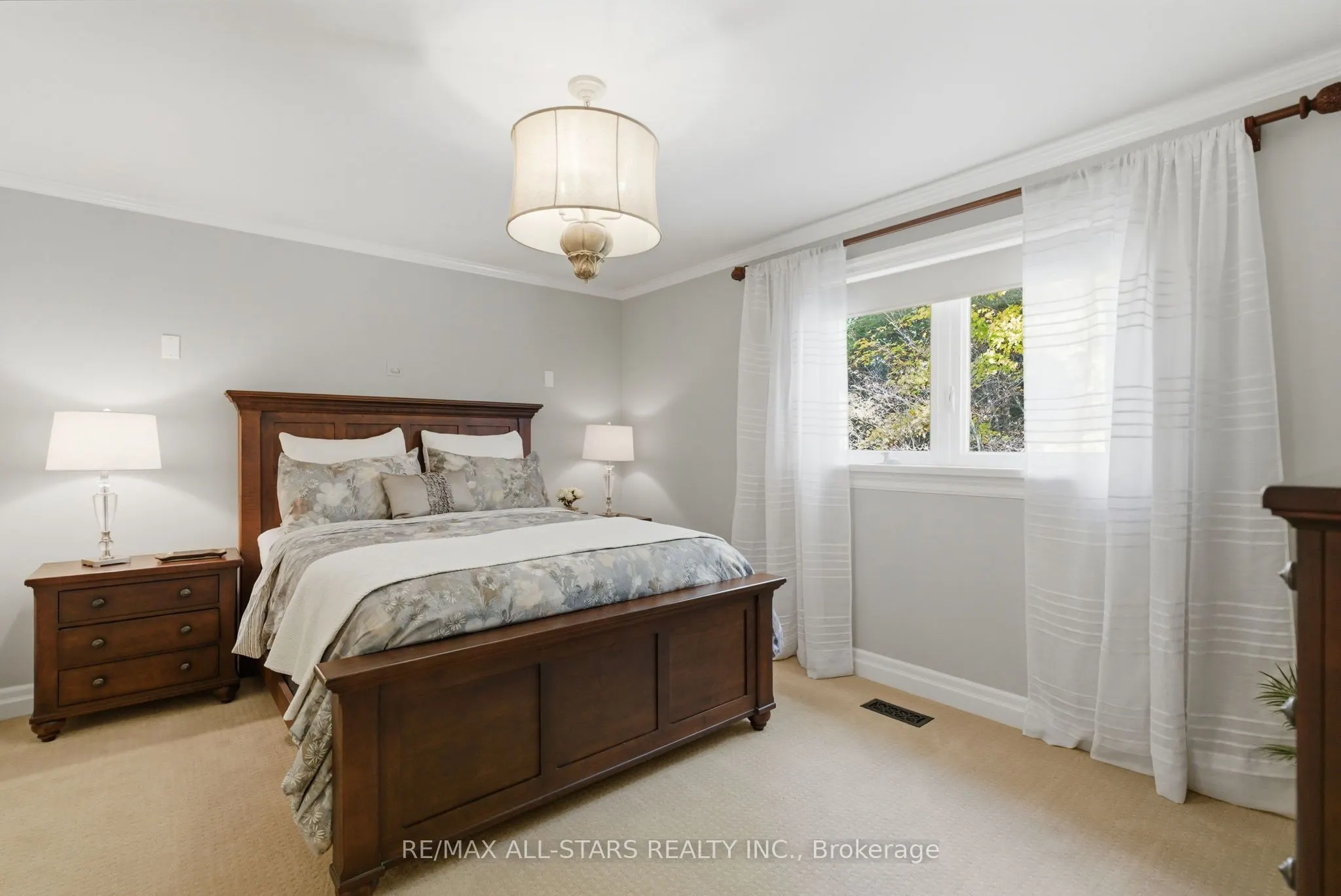 320 Scugog Line 9 Line