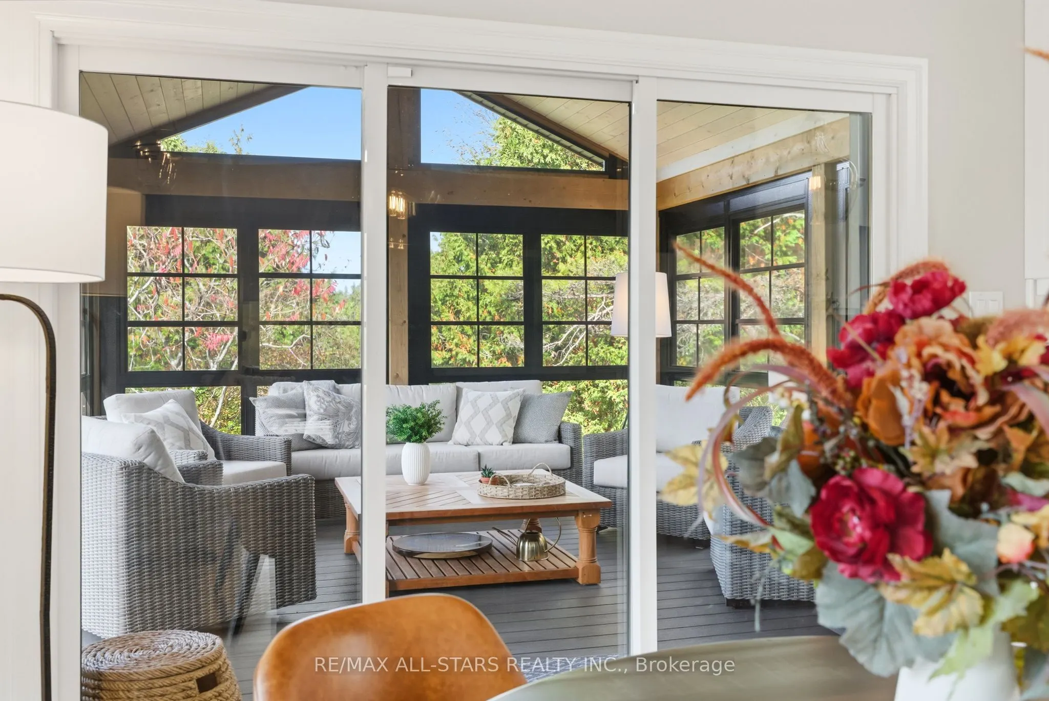 320 Scugog Line 9 Line