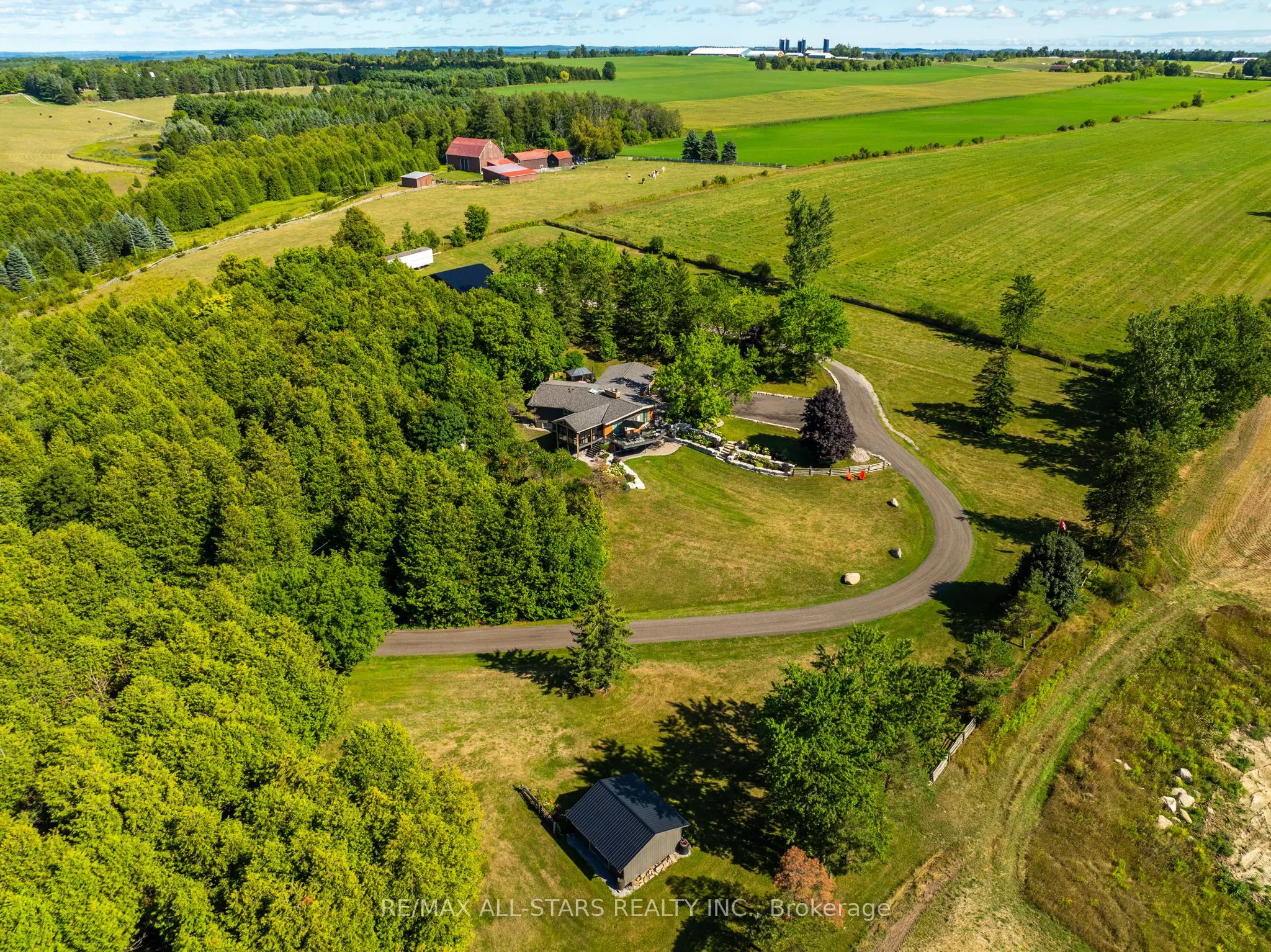 320 Scugog Line 9 Line