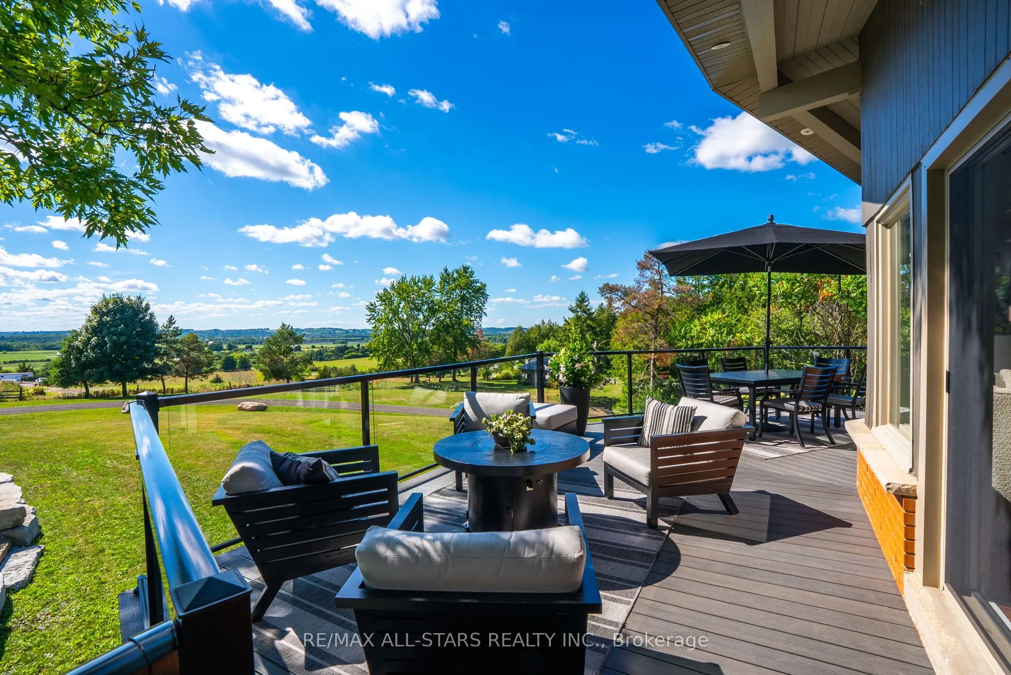 320 Scugog Line 9 Line