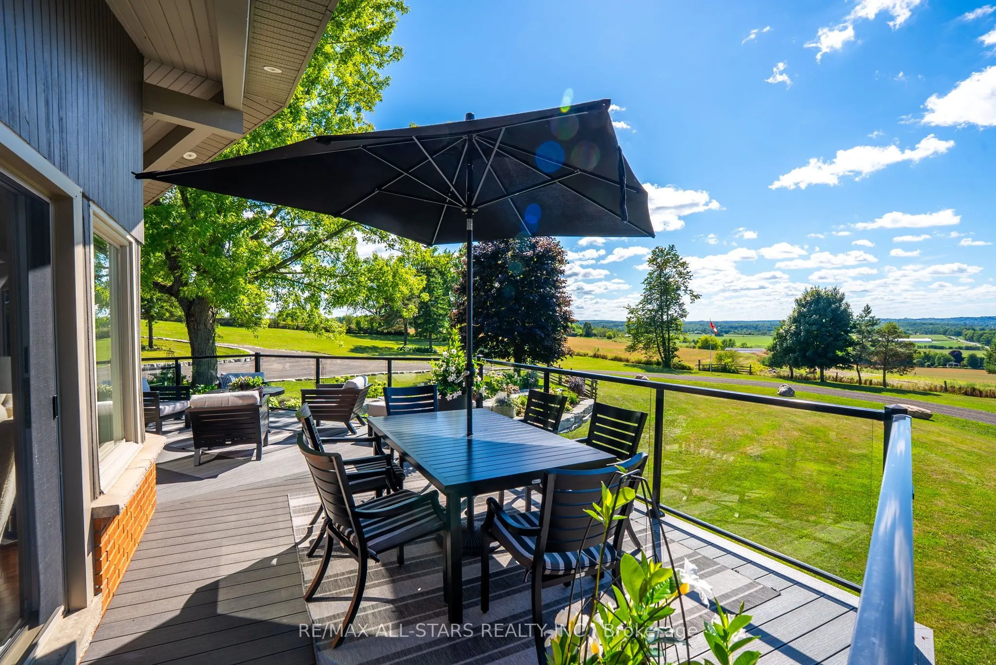 320 Scugog Line 9 Line