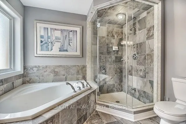 154 Peter Rupert Avenue W