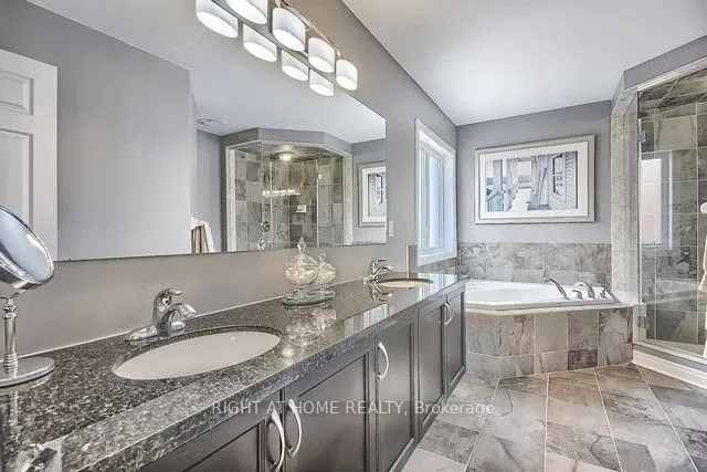 154 Peter Rupert Avenue W