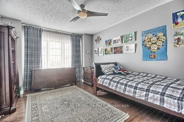 154 Peter Rupert Avenue W