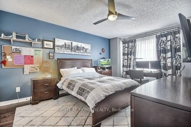 154 Peter Rupert Avenue W