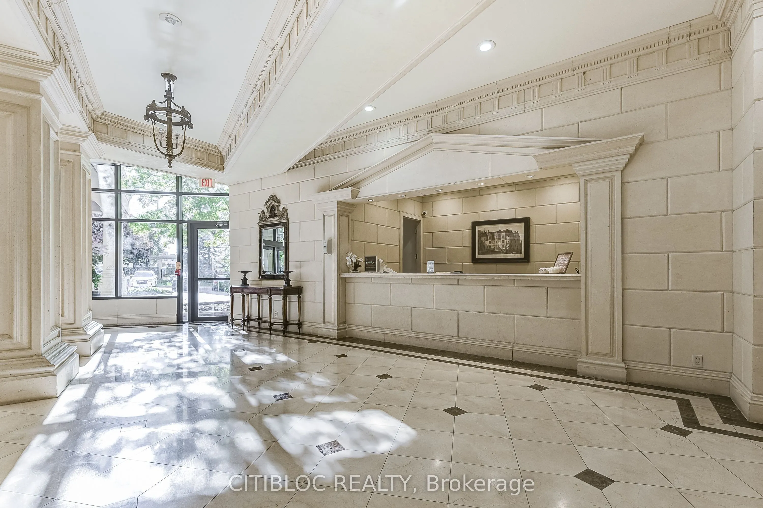 9225 Jane Street, #1614