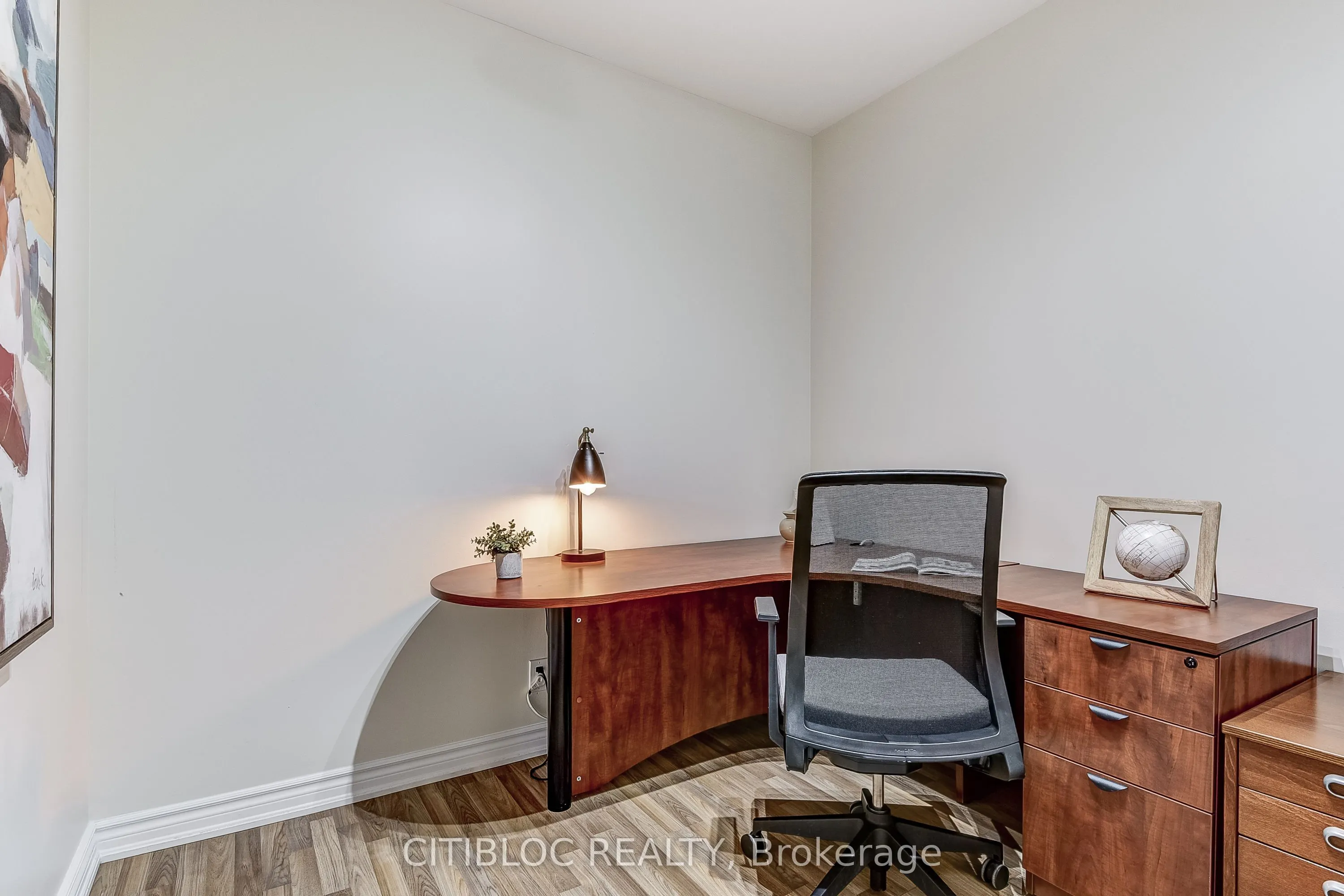 9225 Jane Street, #1614