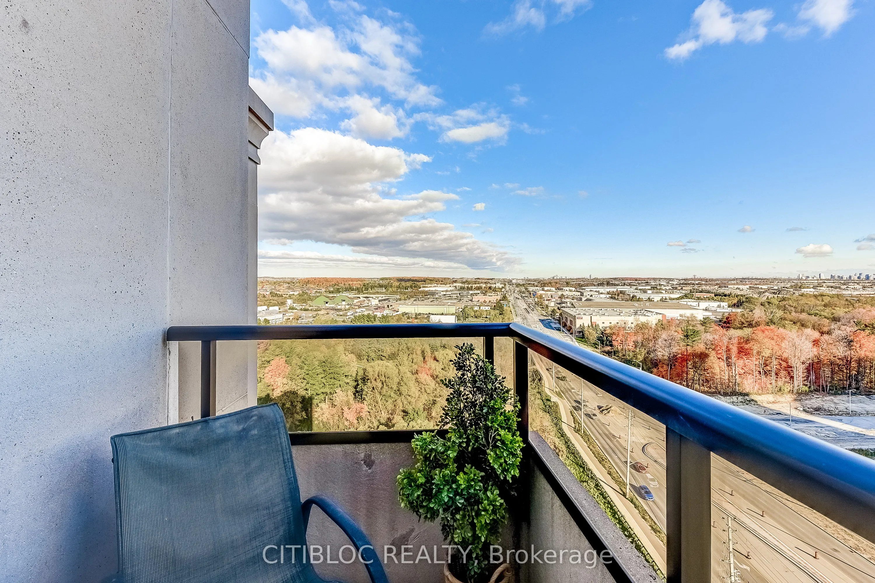 9225 Jane Street, #1614