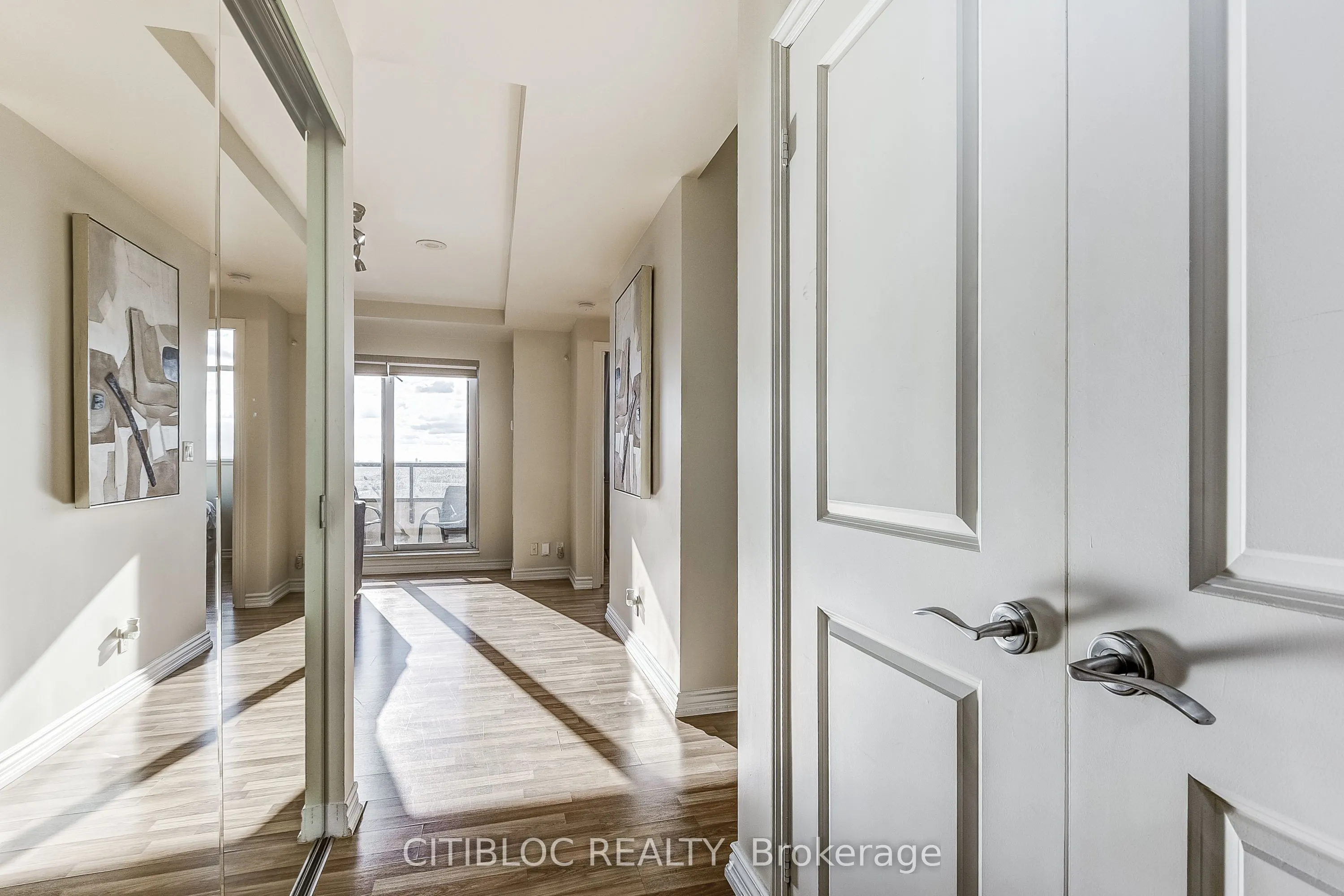 9225 Jane Street, #1614