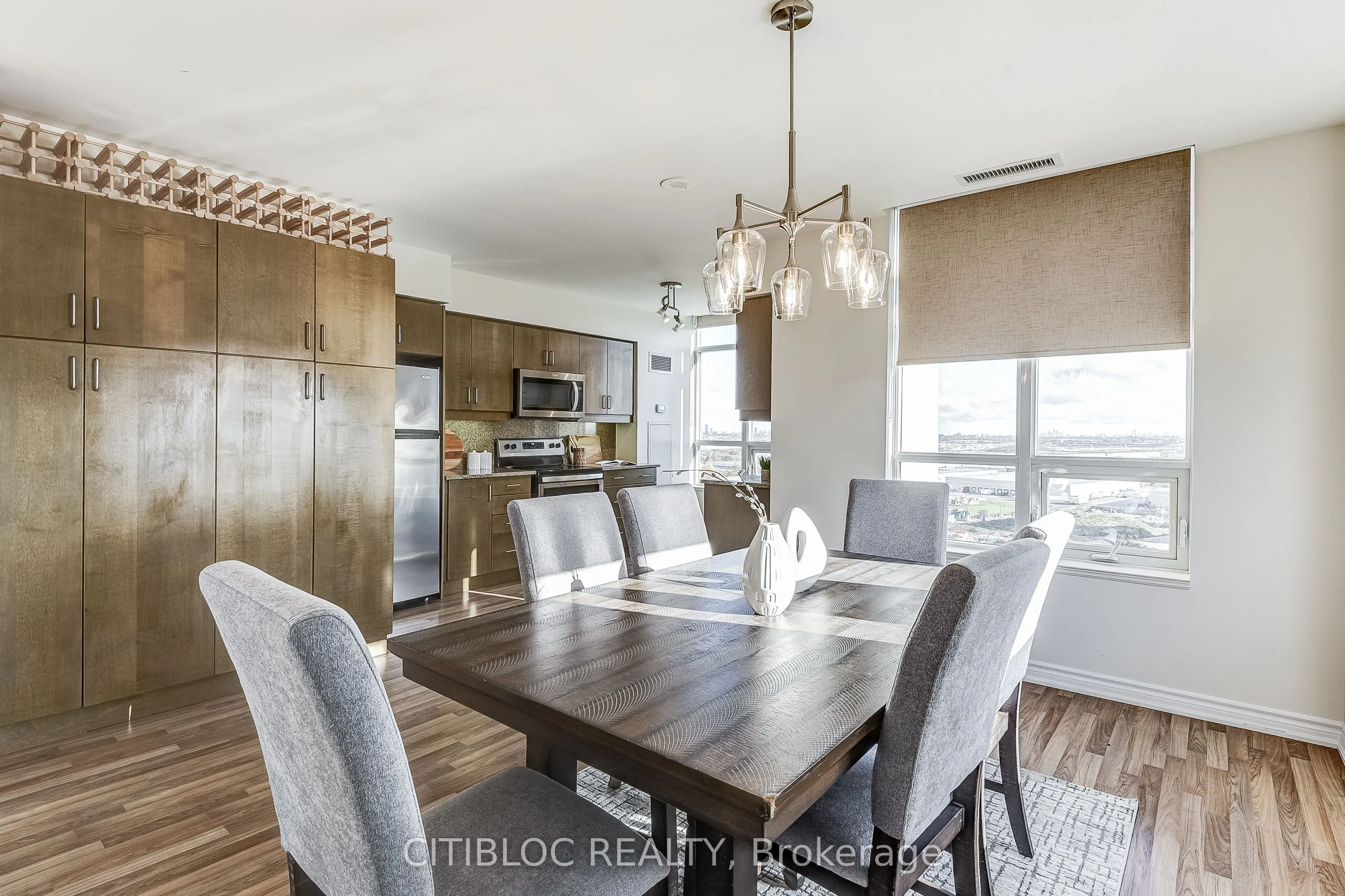 9225 Jane Street, #1614