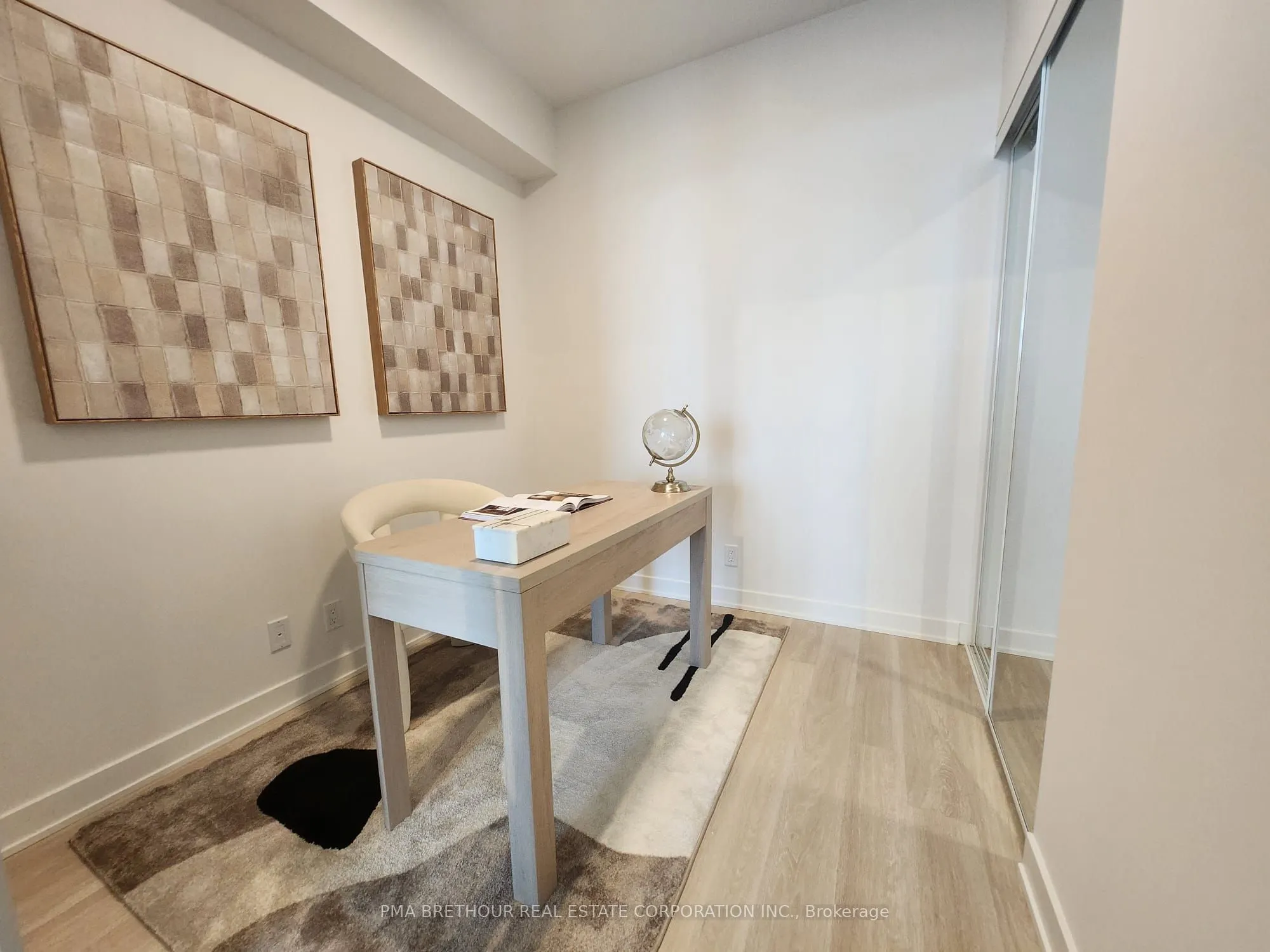 50 Upper Mall Way, #B-2909