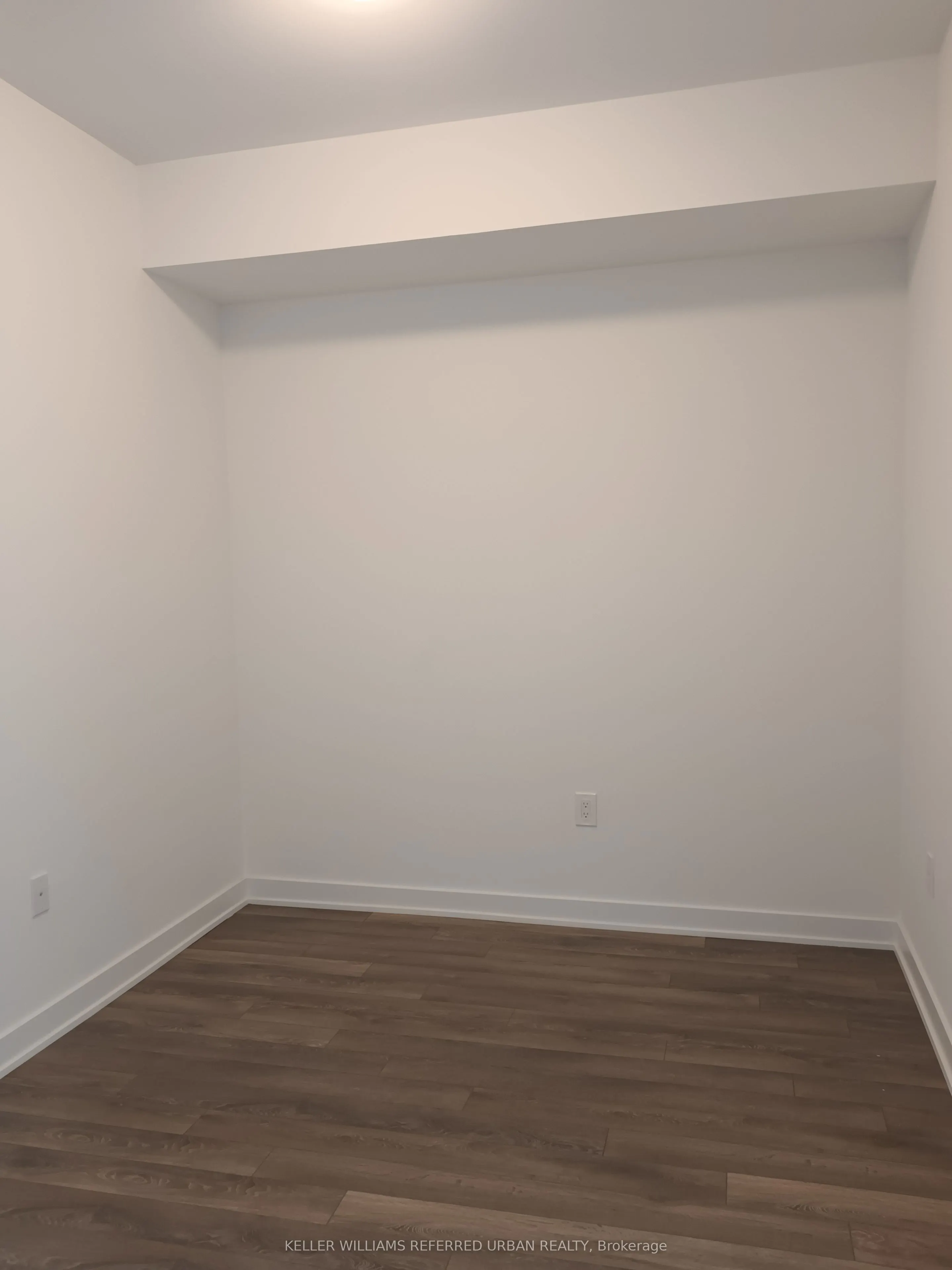 100 Eagle Rock Way, #221