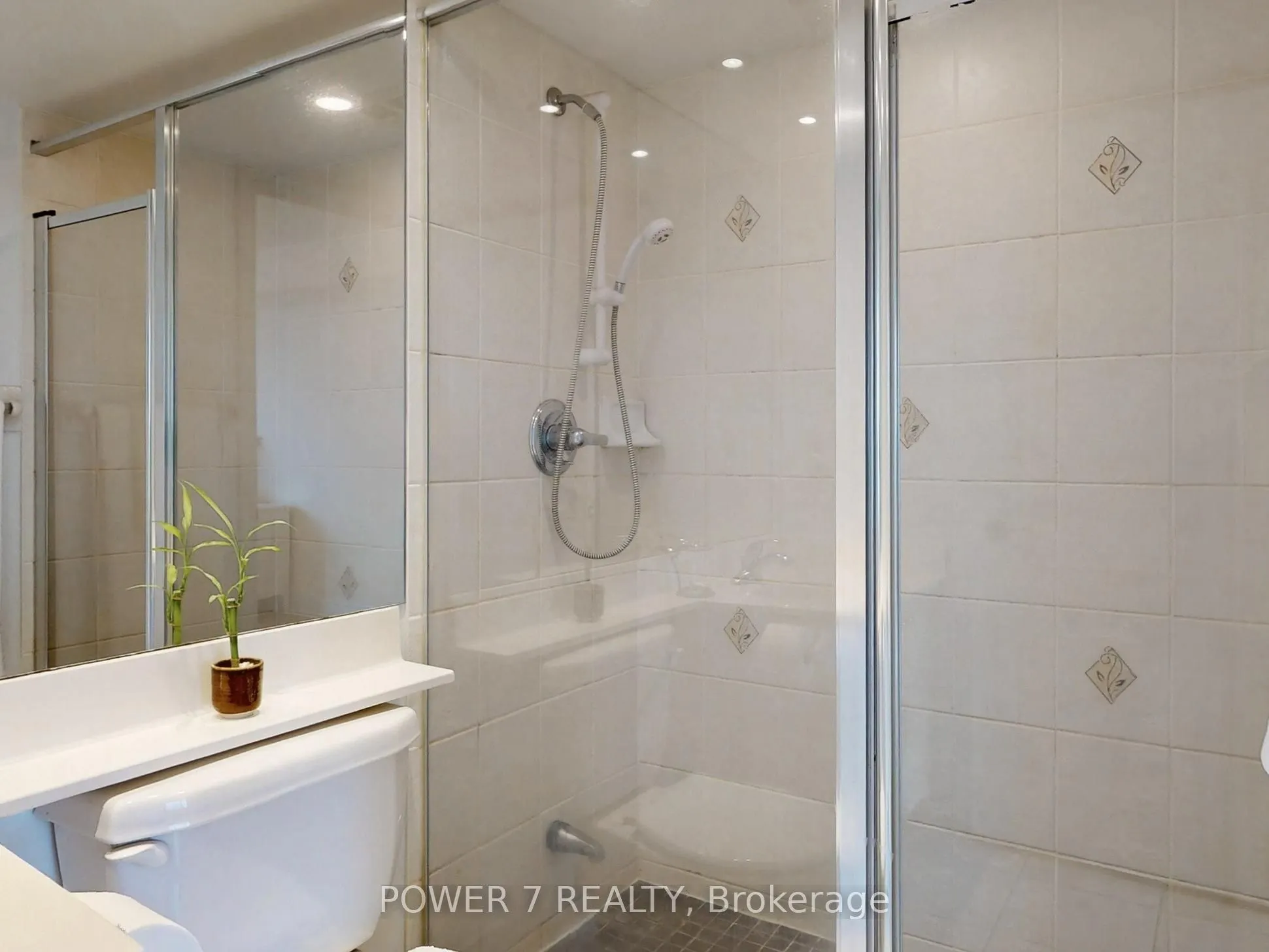 48 Suncrest Boulevard, #618