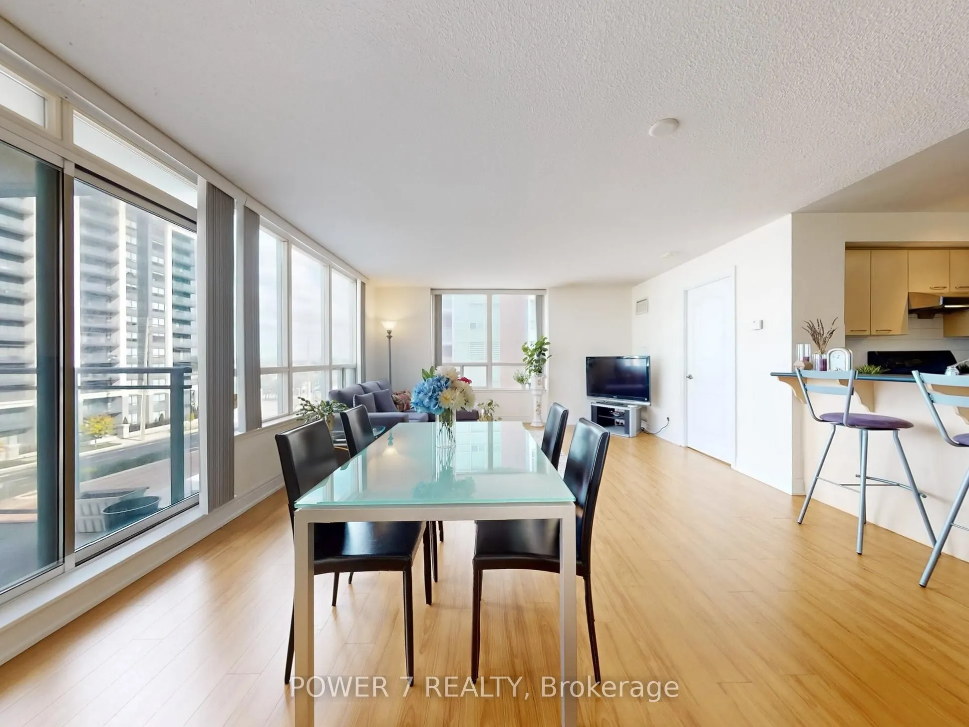 48 Suncrest Boulevard, #618