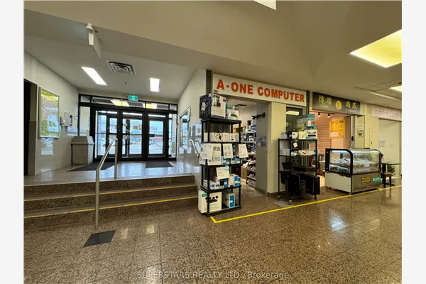 398 Ferrier Street, #31