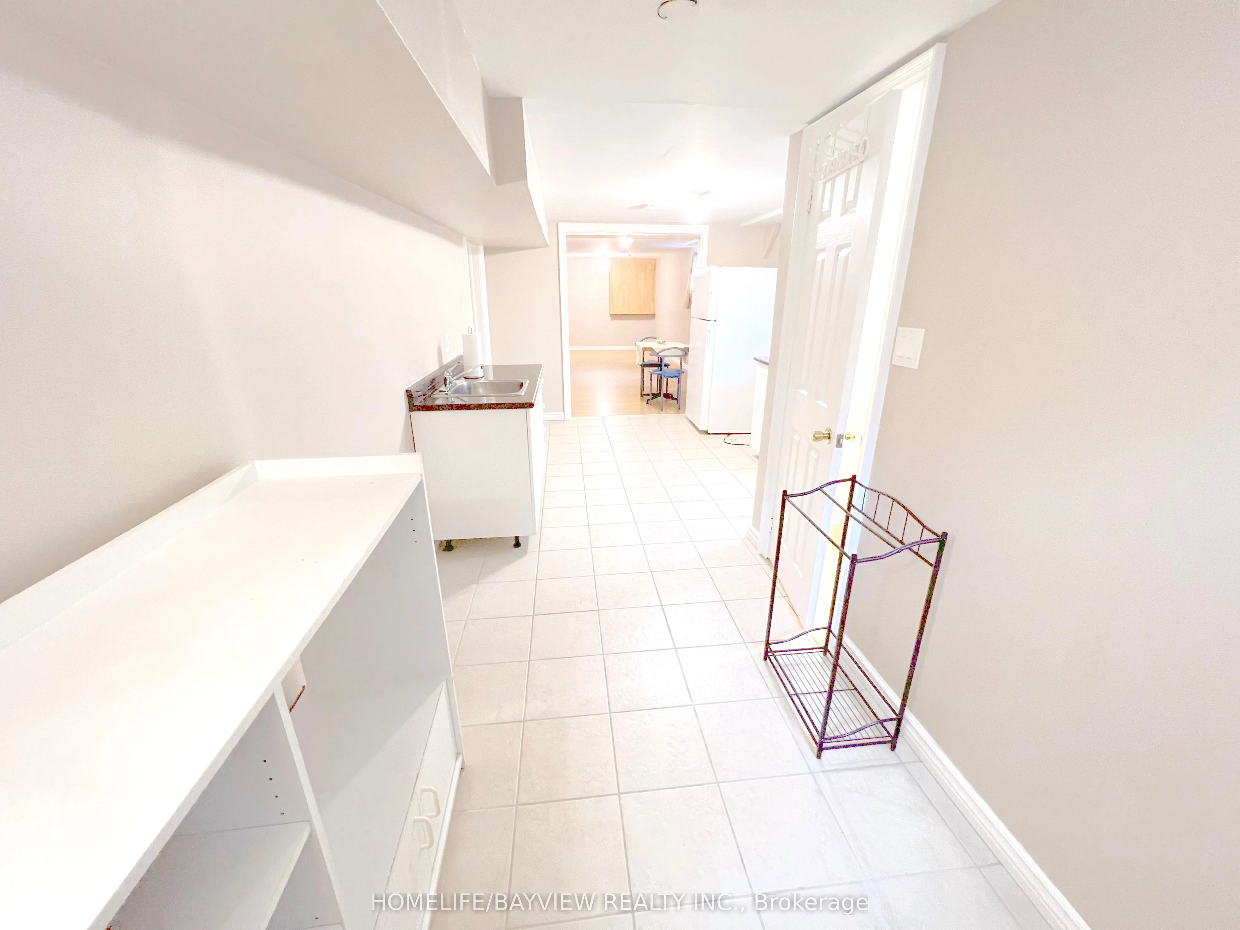 9 Elm Street, #Lower