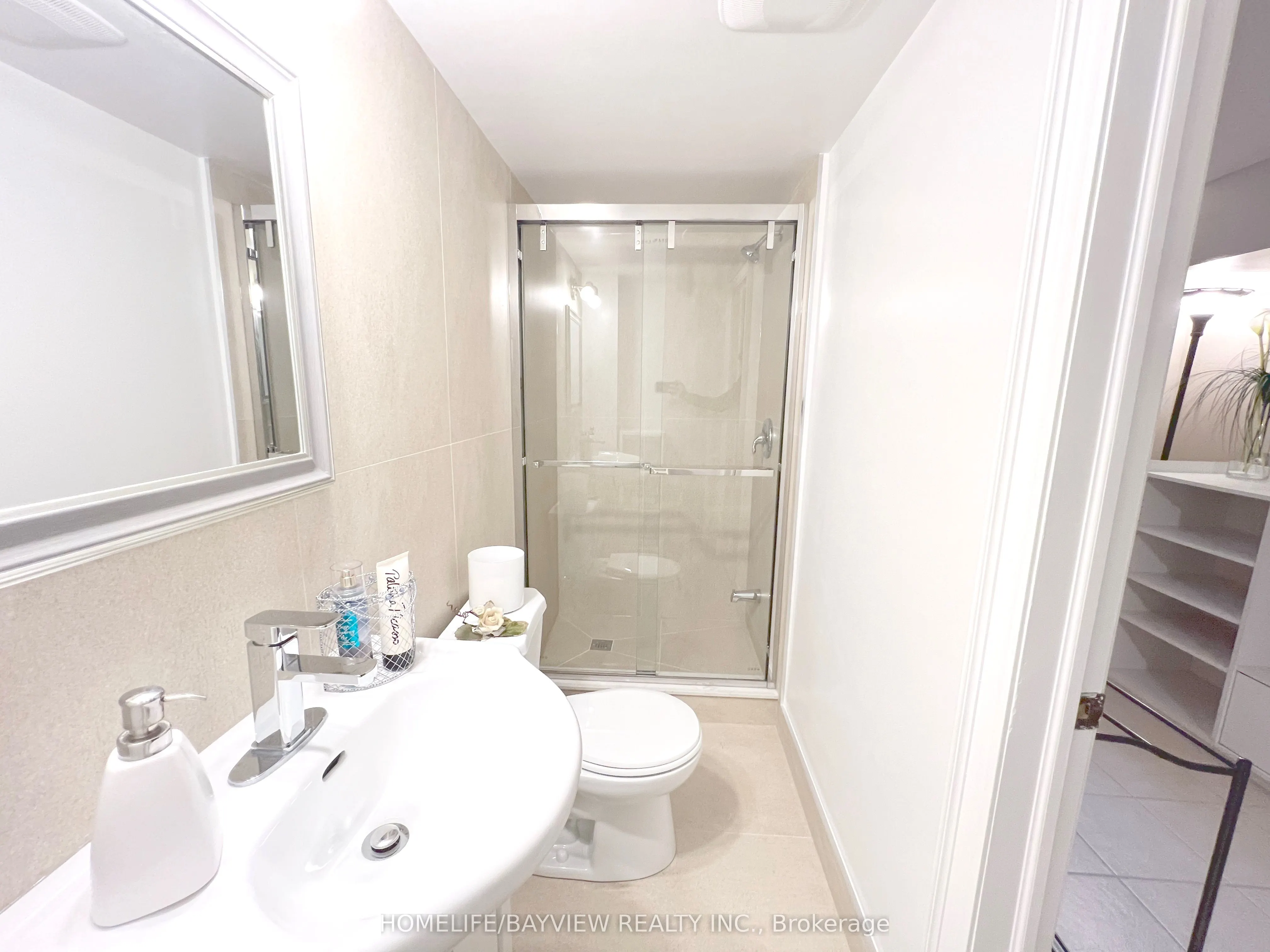 9 Elm Street, #Lower