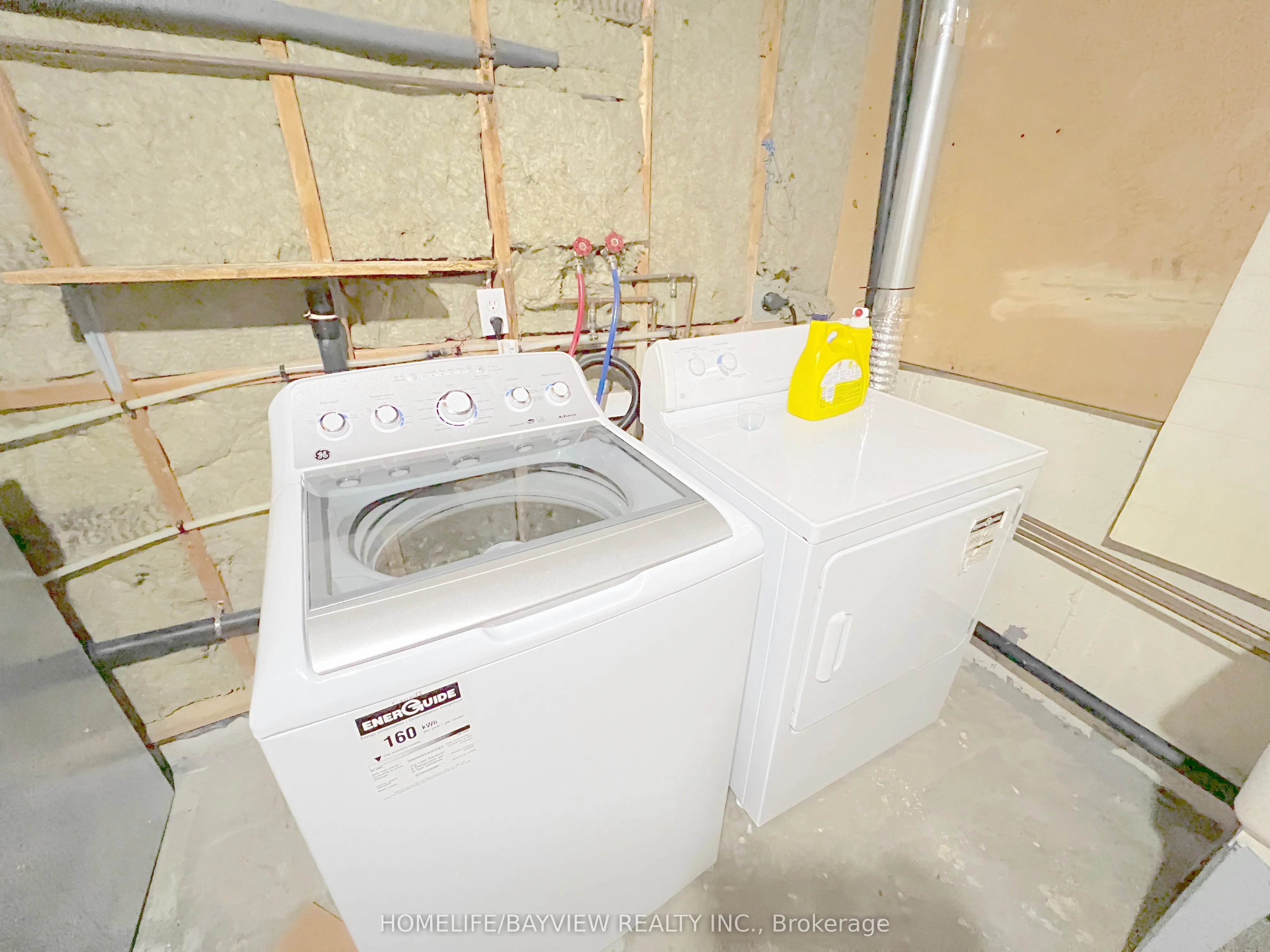 9 Elm Street, #Lower