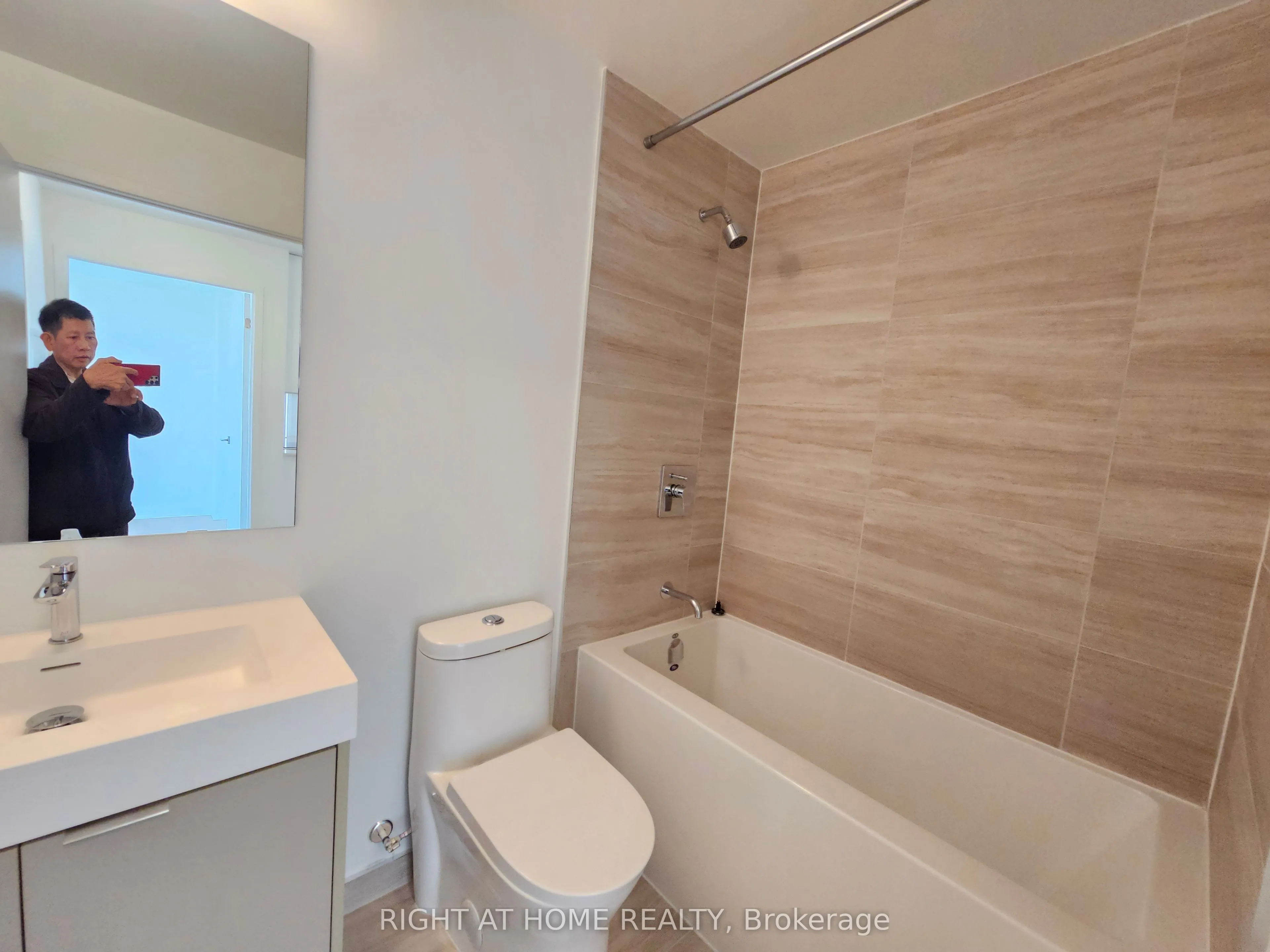 498 caldari Road, #1024