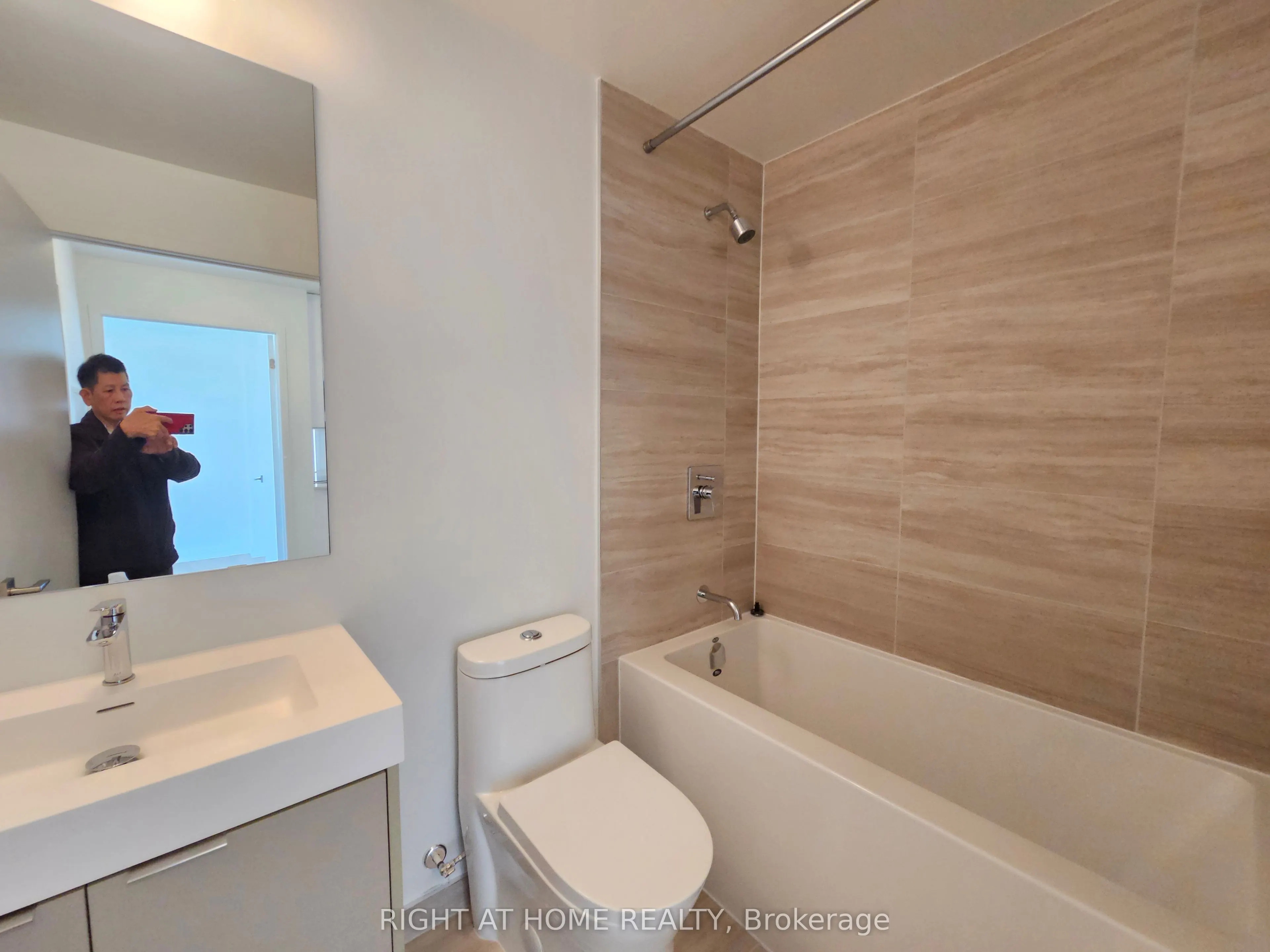 498 caldari Road, #1024