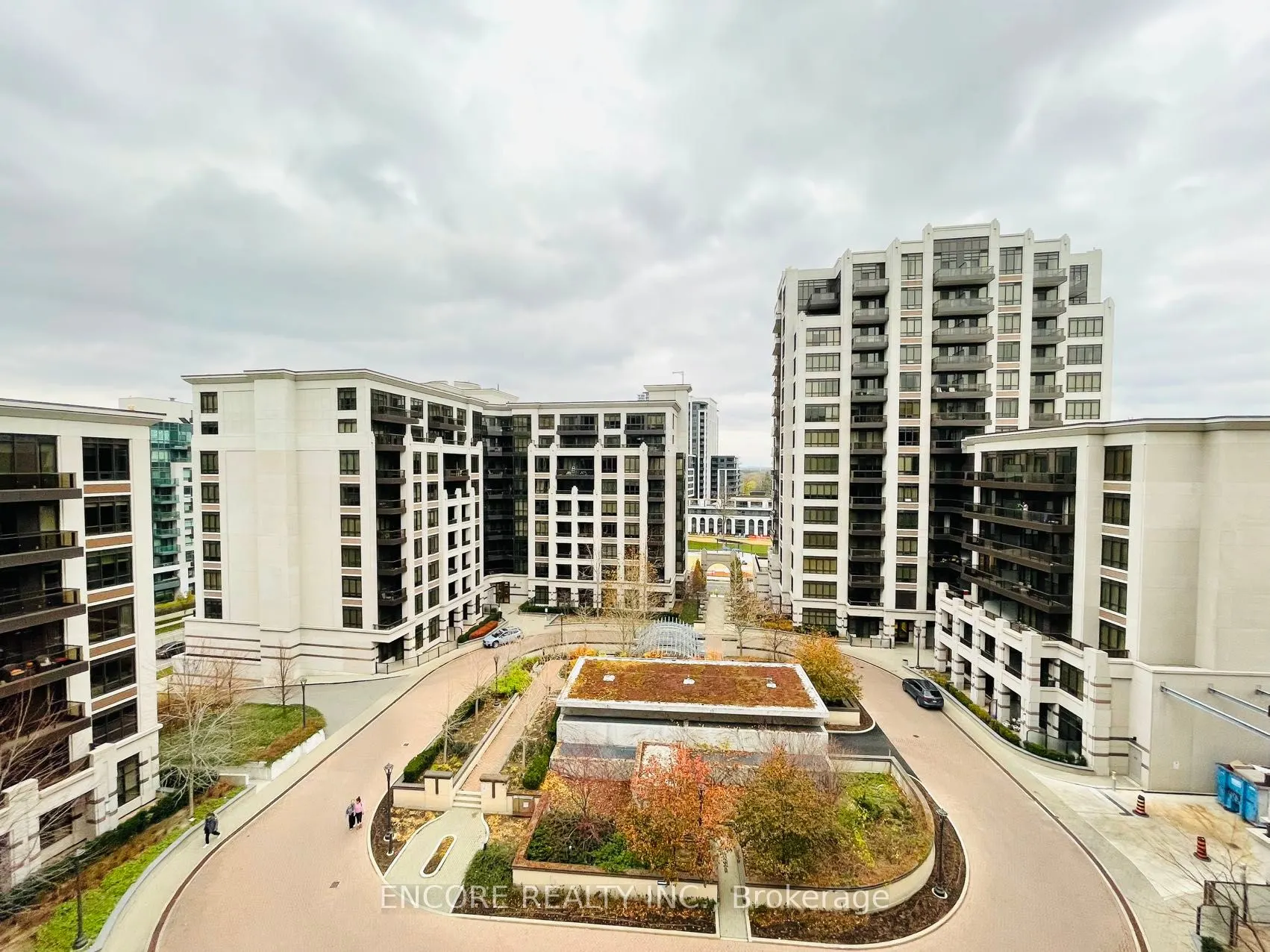 99 South Town Centre Boulevard, #B921