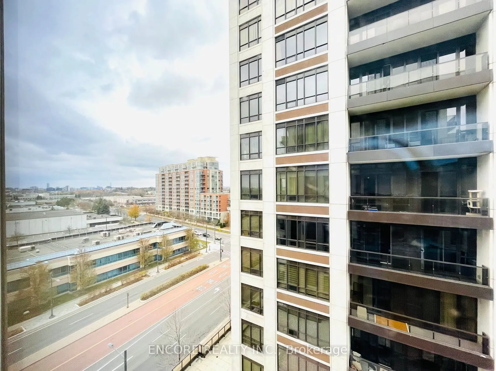 99 South Town Centre Boulevard, #B921