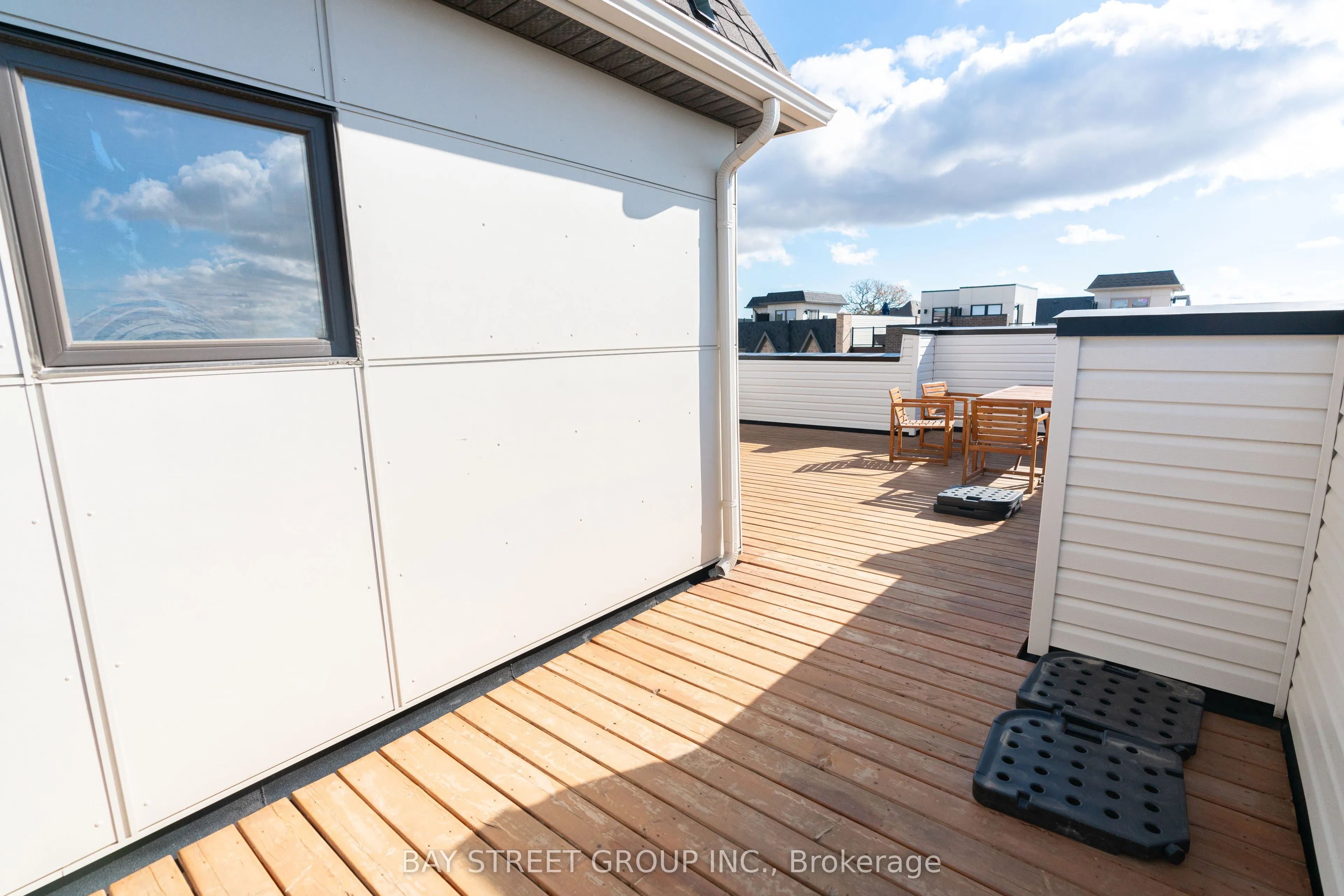 2 William Shearn Crescent