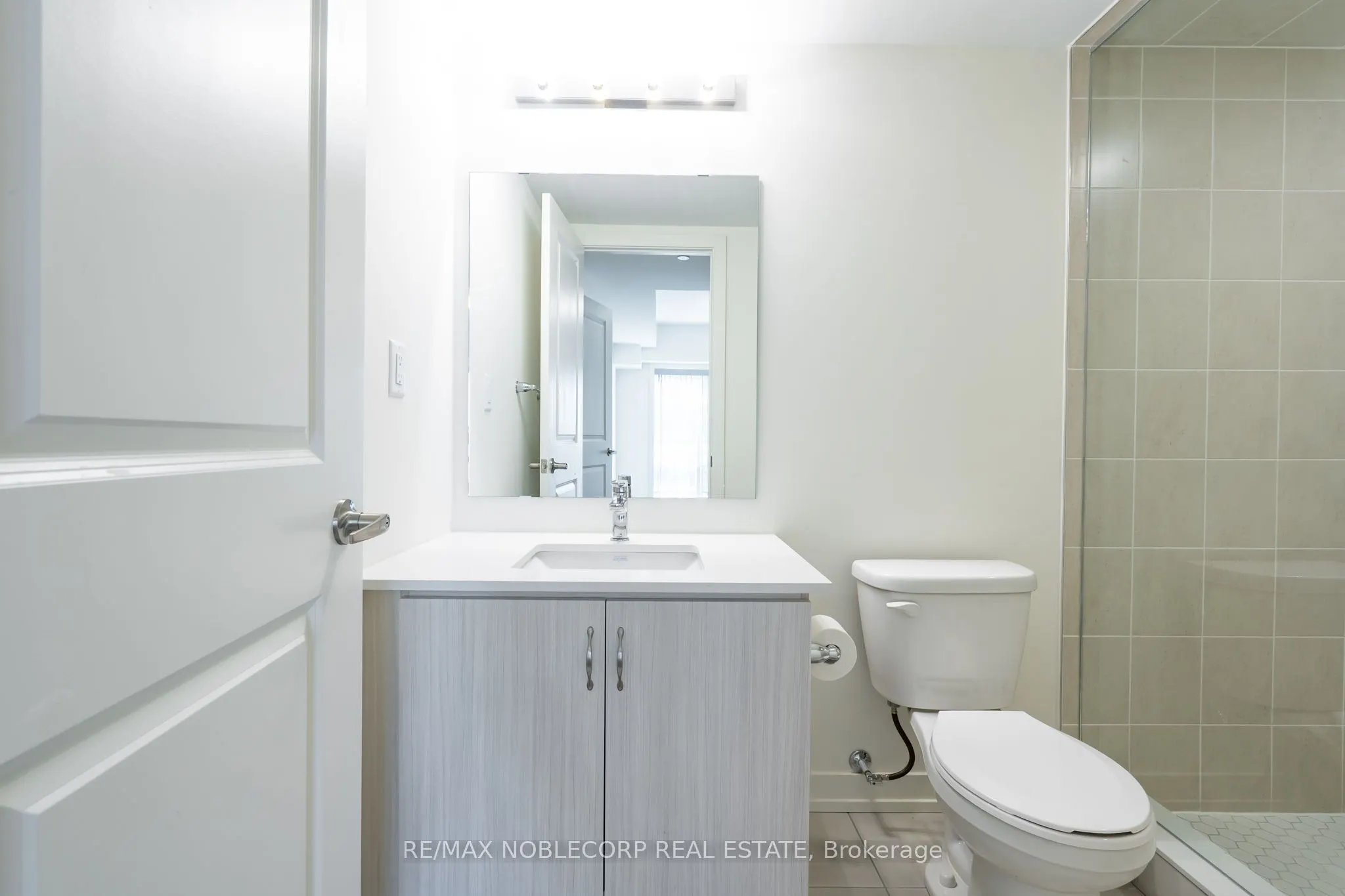 58 Elizabeth Street E, #2205