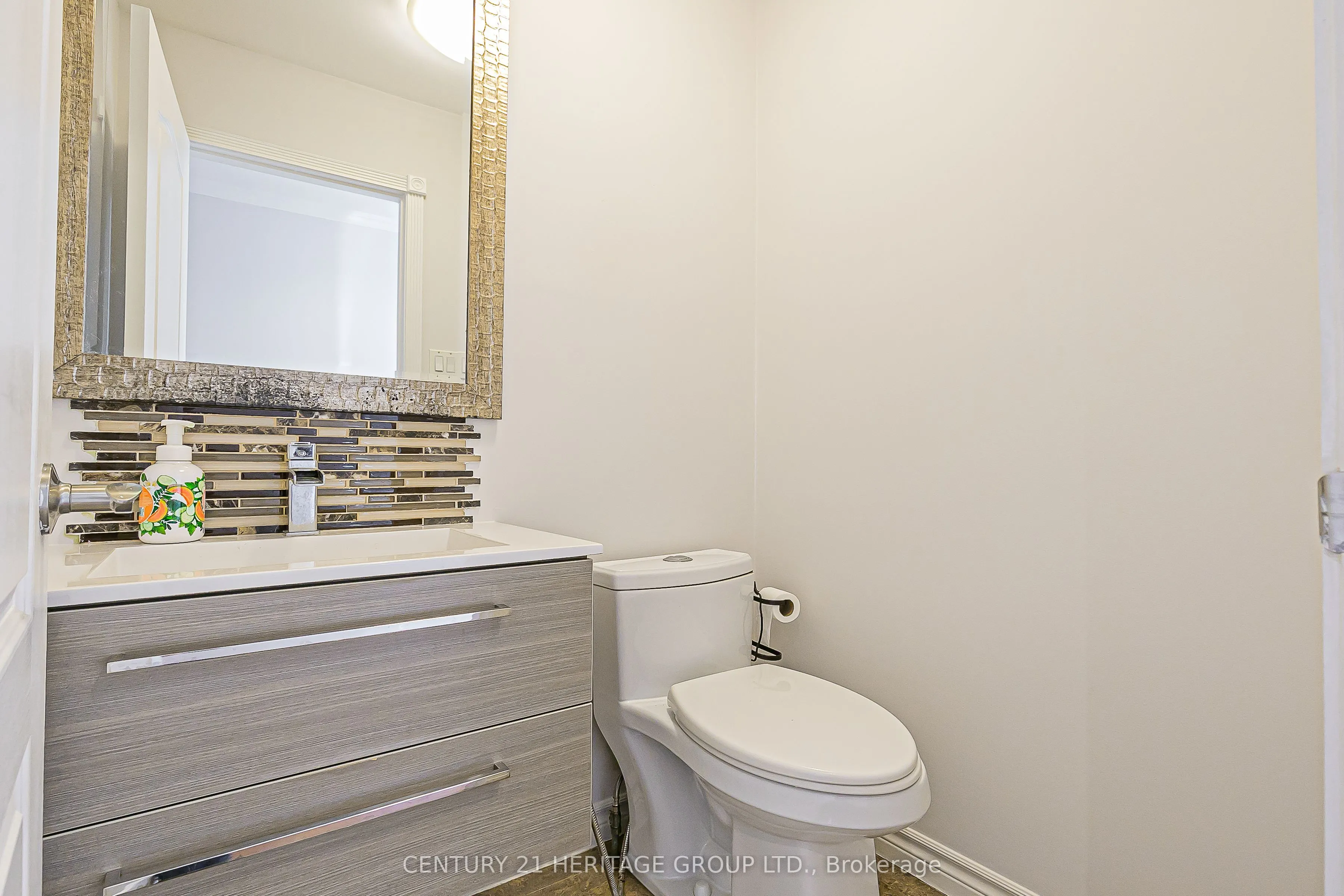 32 Mountfield Crescent