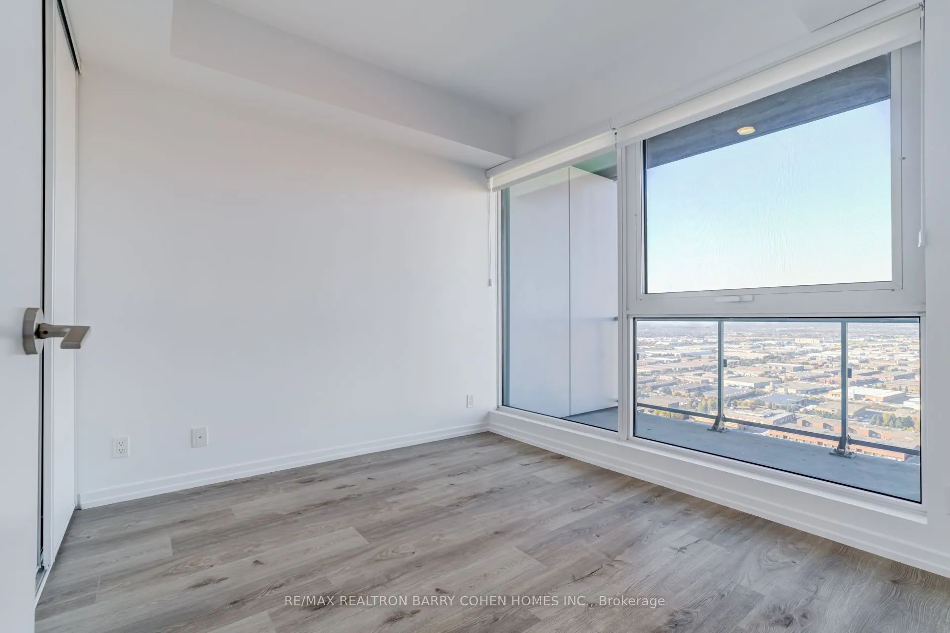 1000 Portage Parkway, #4015