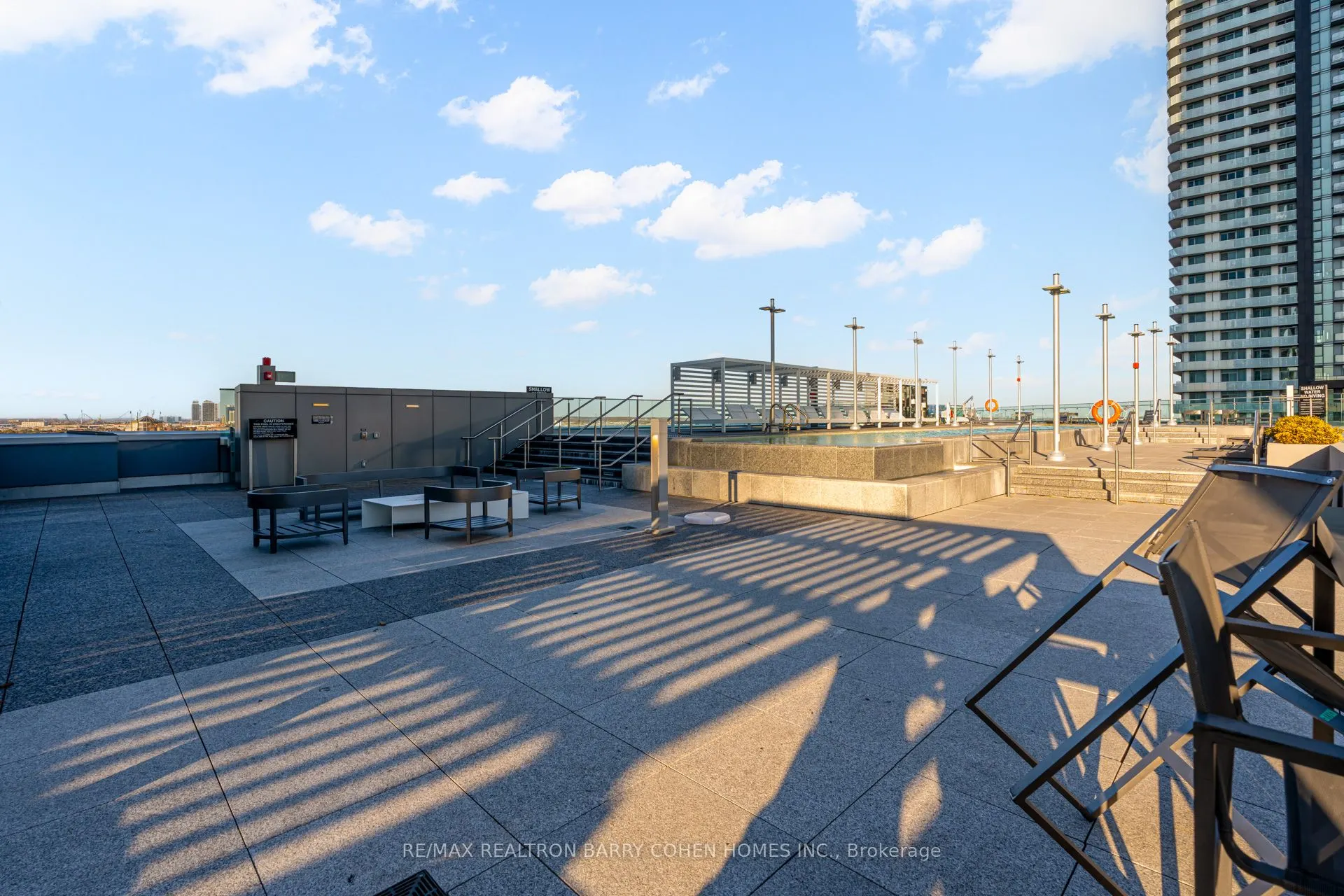 1000 Portage Parkway, #4015