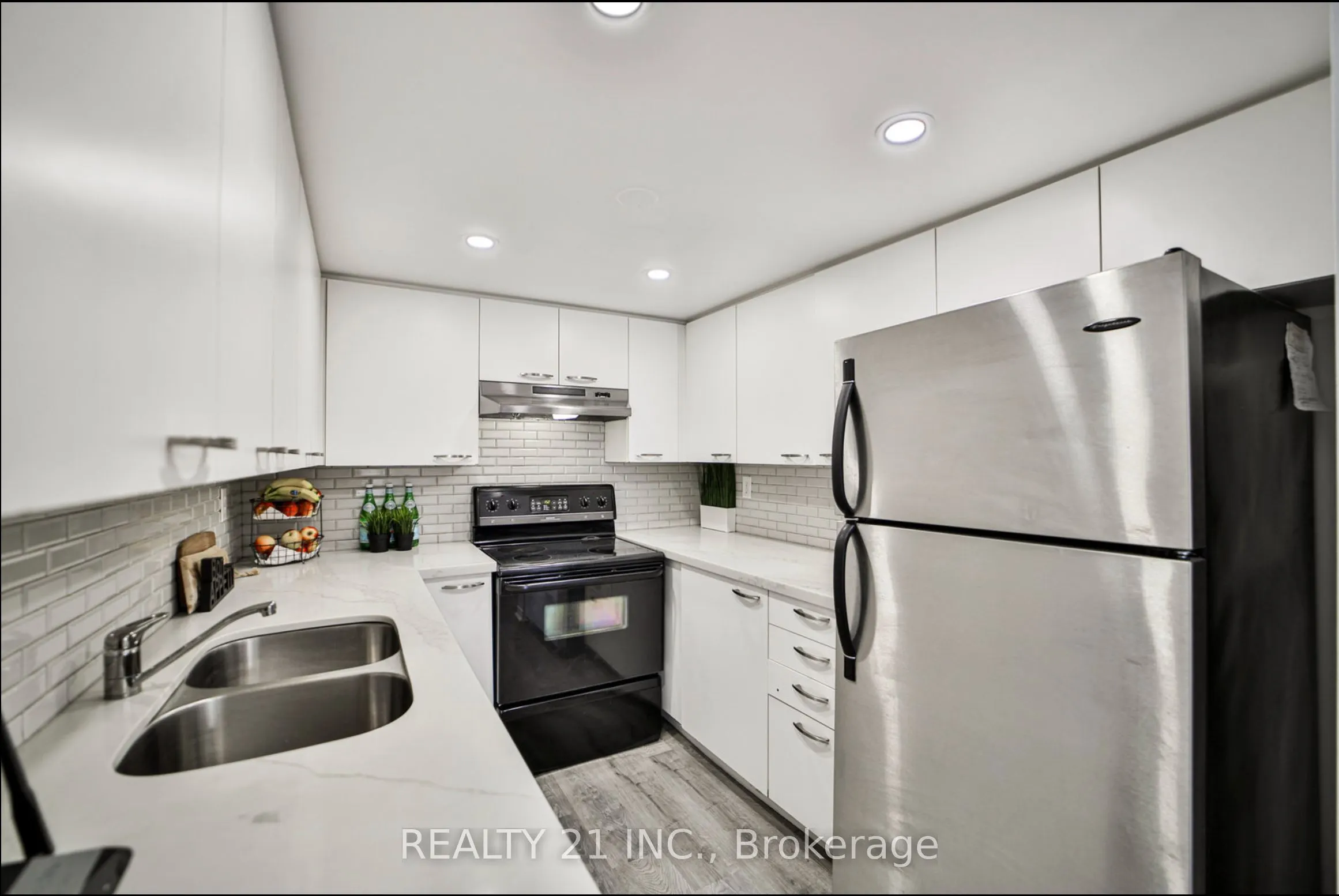 75 Weldrick Road E, #1036