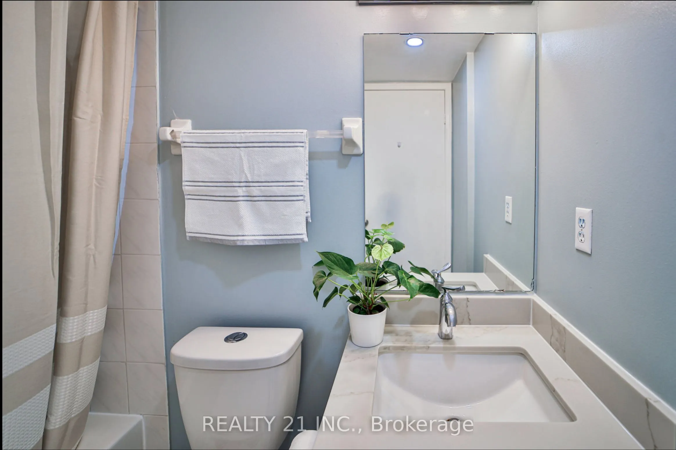 75 Weldrick Road E, #1036