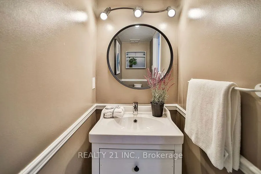 75 Weldrick Road E, #1036