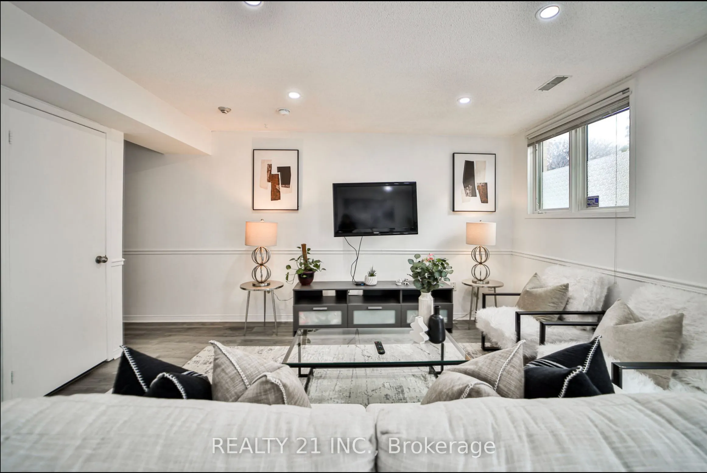 75 Weldrick Road E, #1036