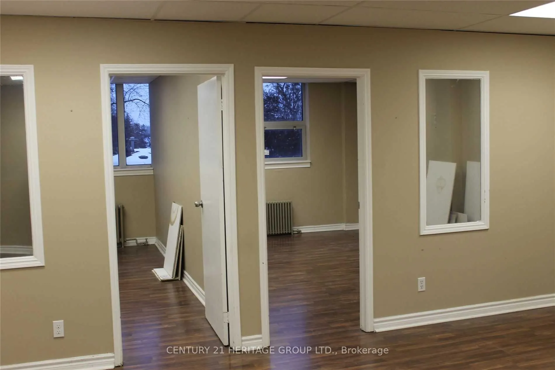 10255 Yonge Street, #207