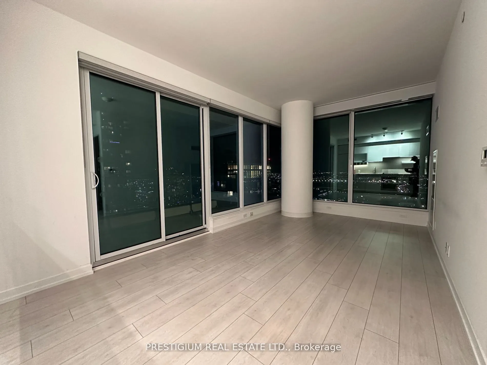 950 Portage Parkway, #4206