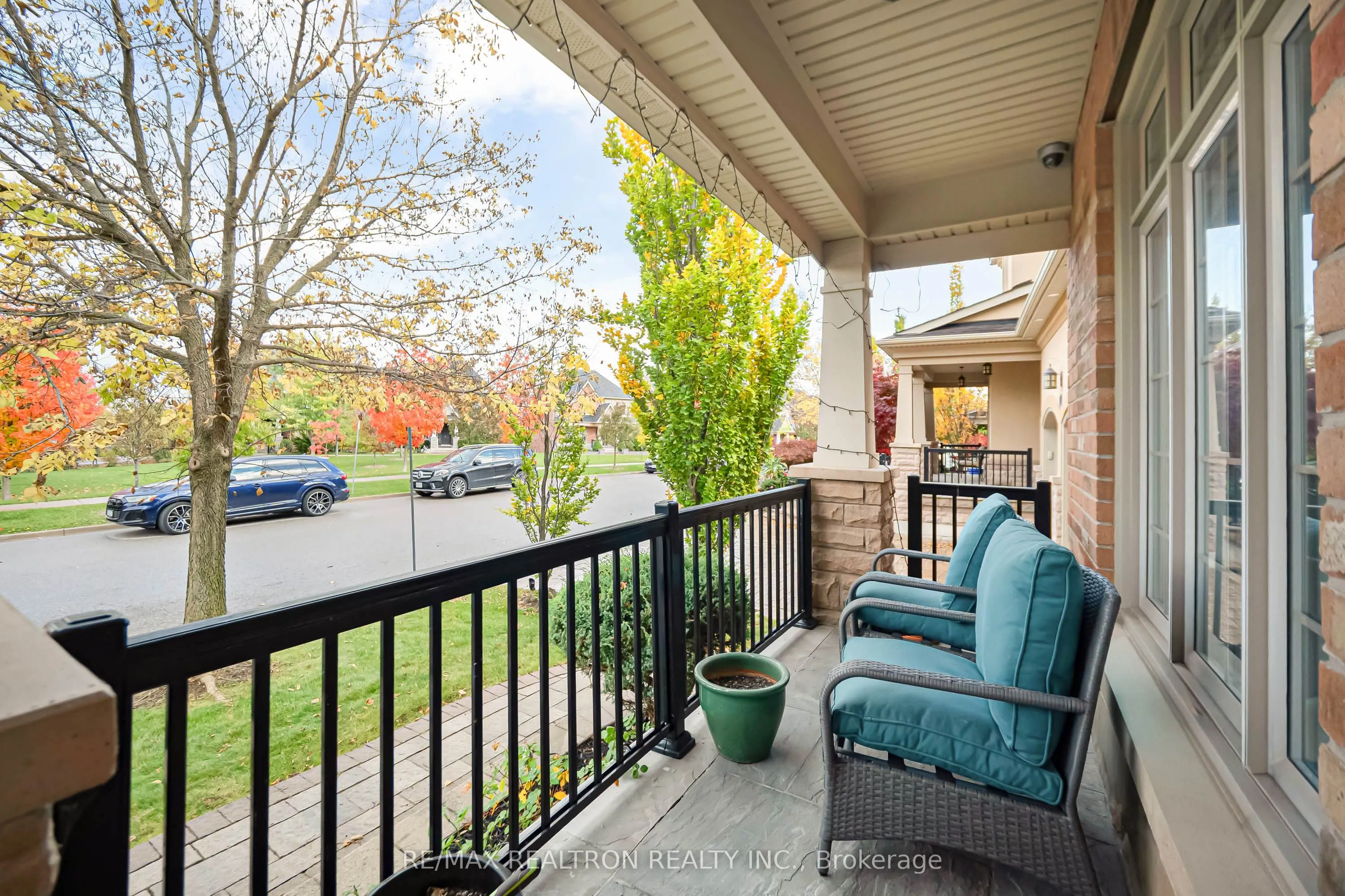 71 Glengordon Crescent