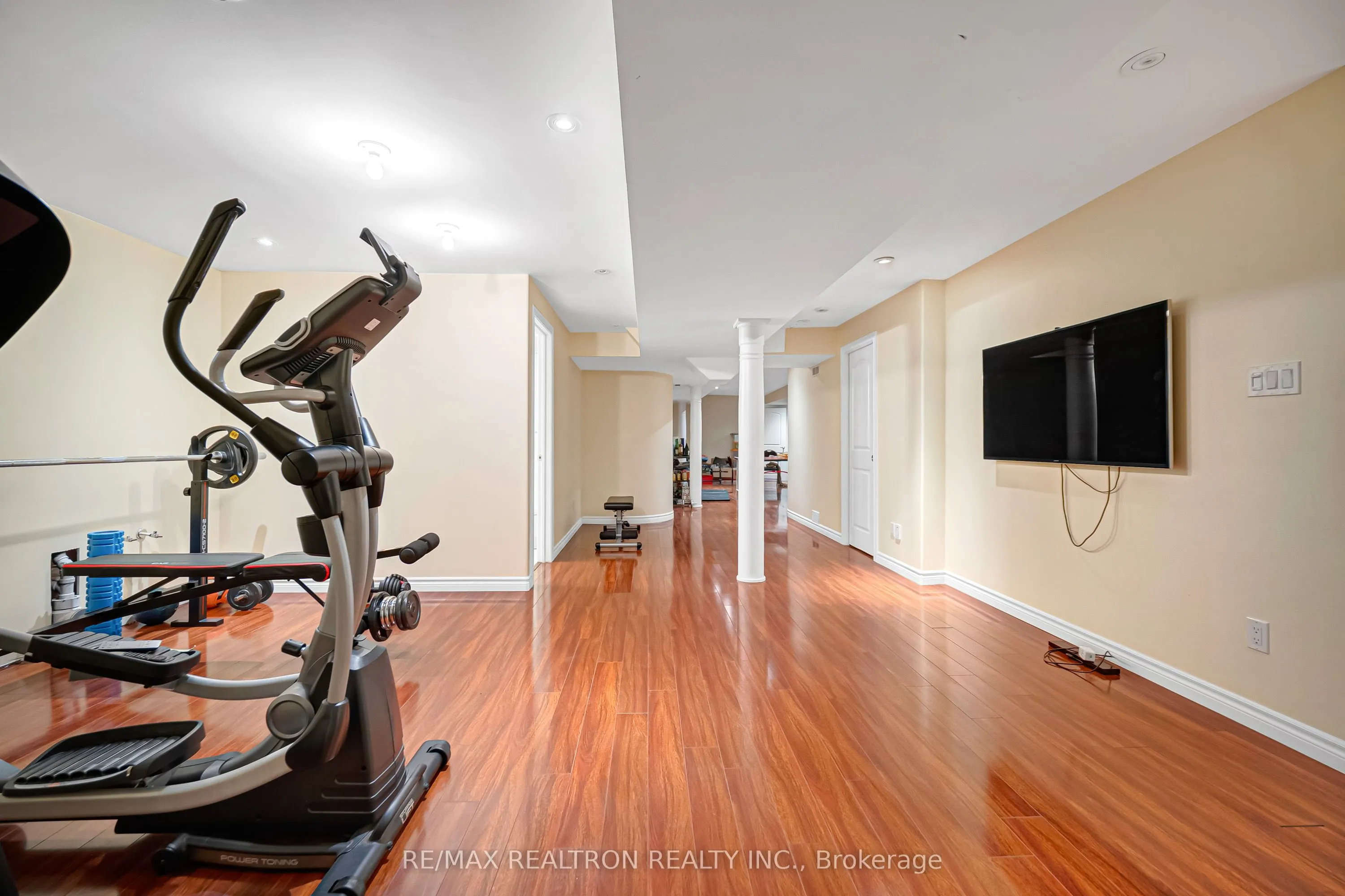 71 Glengordon Crescent