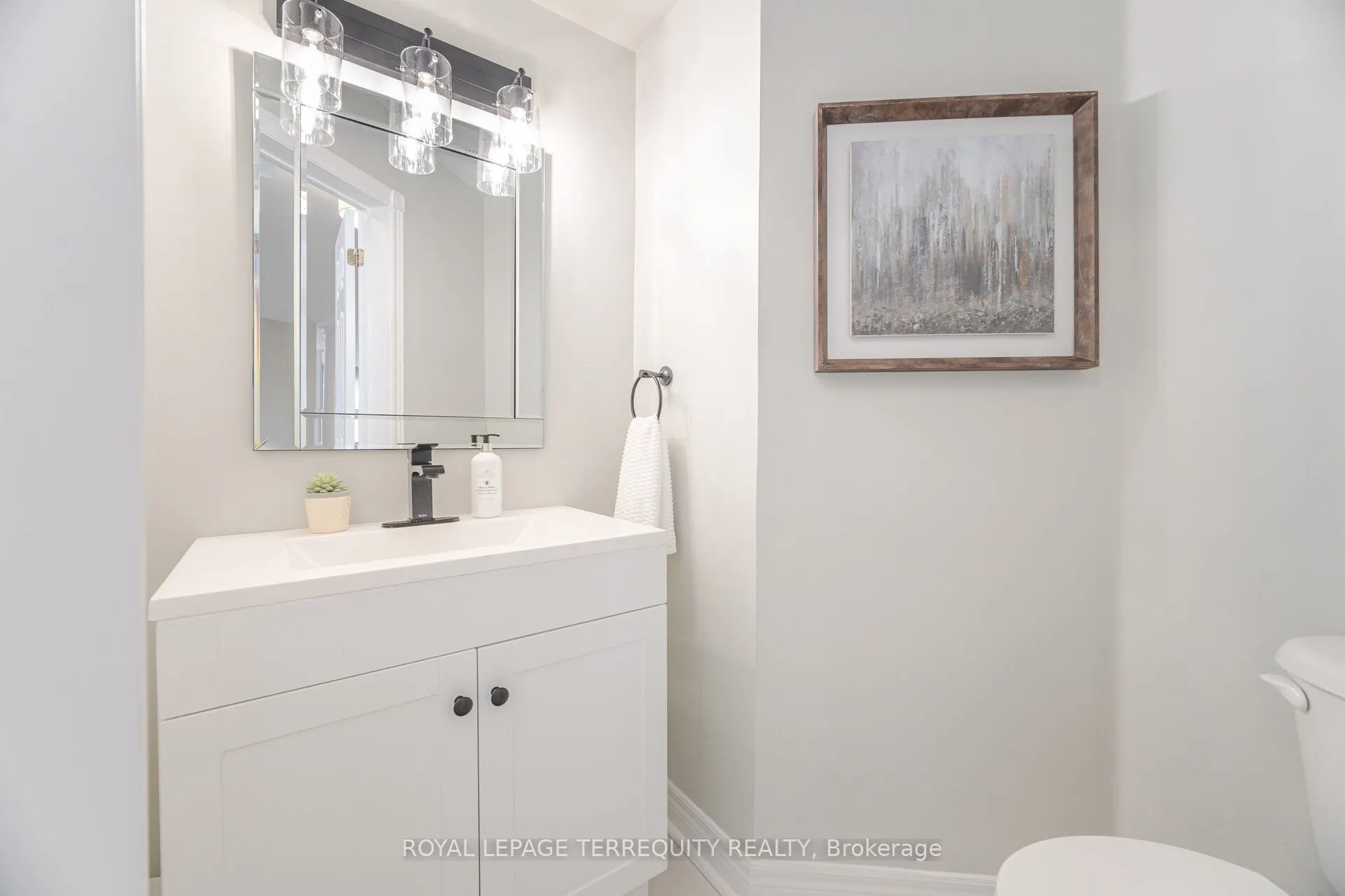 43 Black Walnut Drive