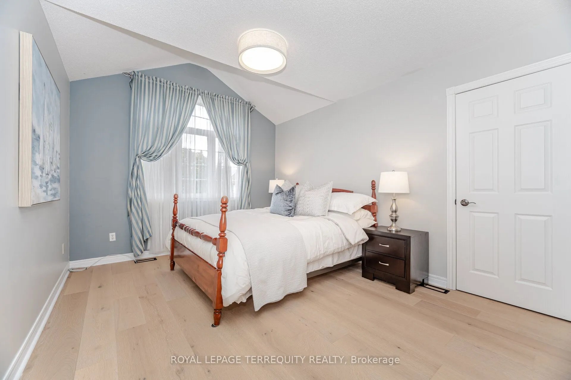 43 Black Walnut Drive