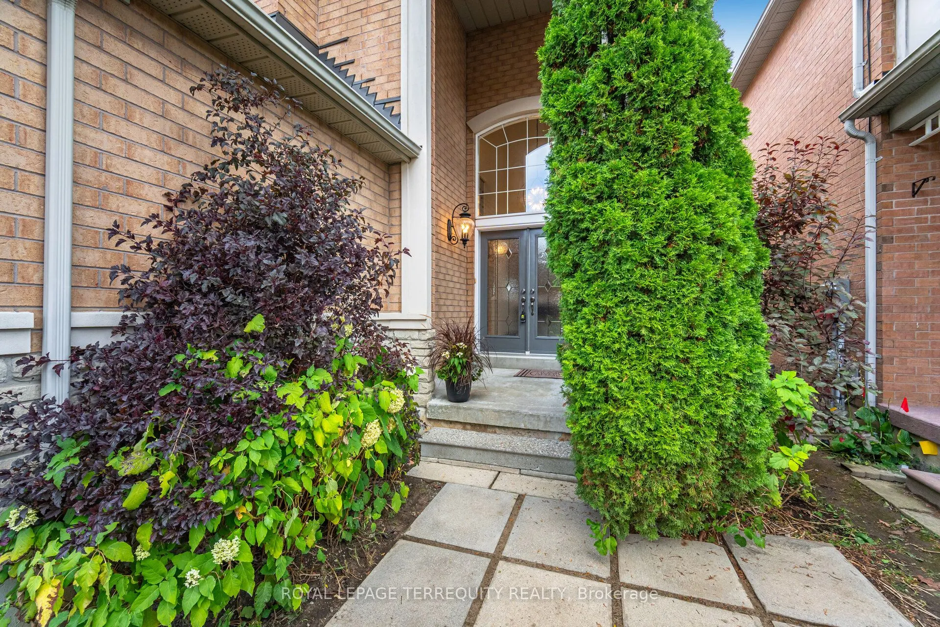 43 Black Walnut Drive