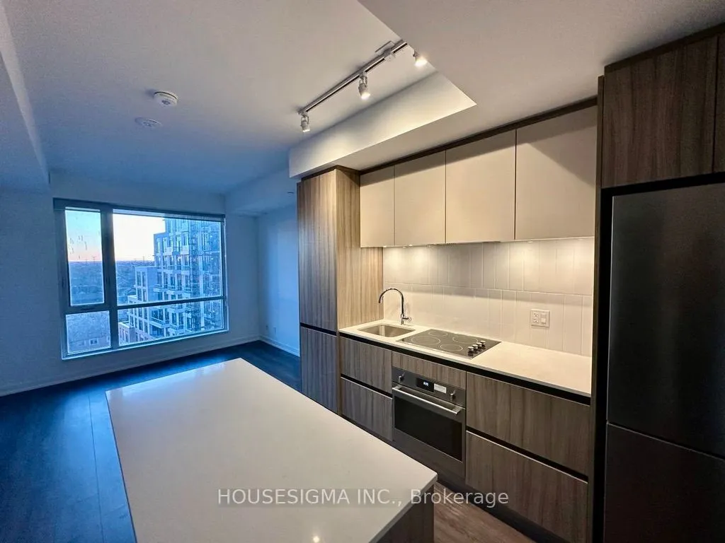 7950 Bathurst Street, #912